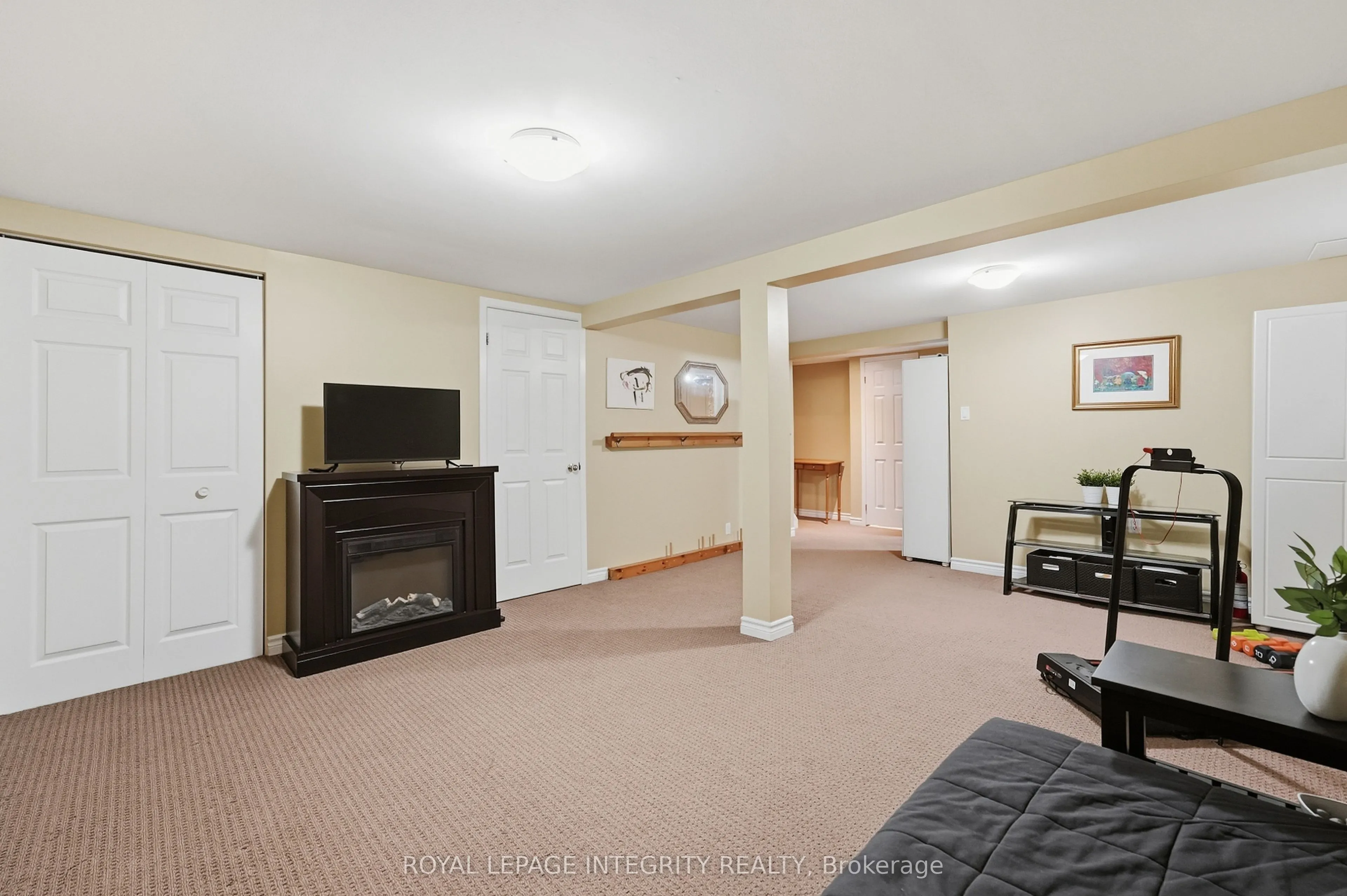 248 Salter Crescent #127
