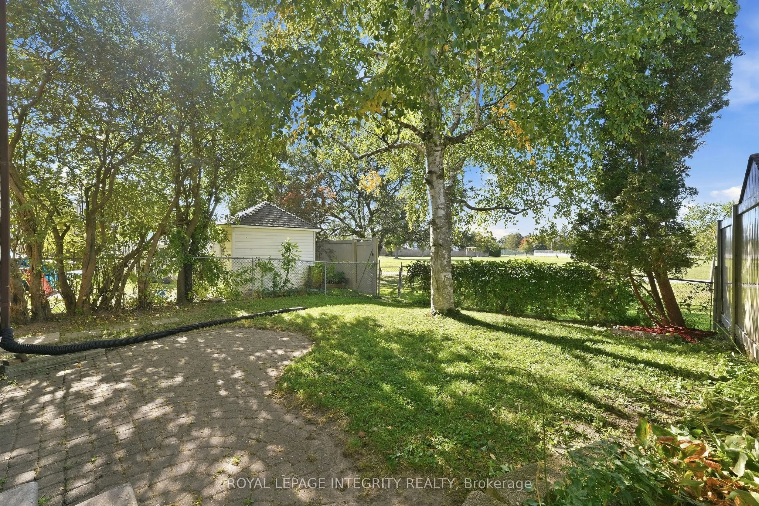 909 Lawnsberry Drive