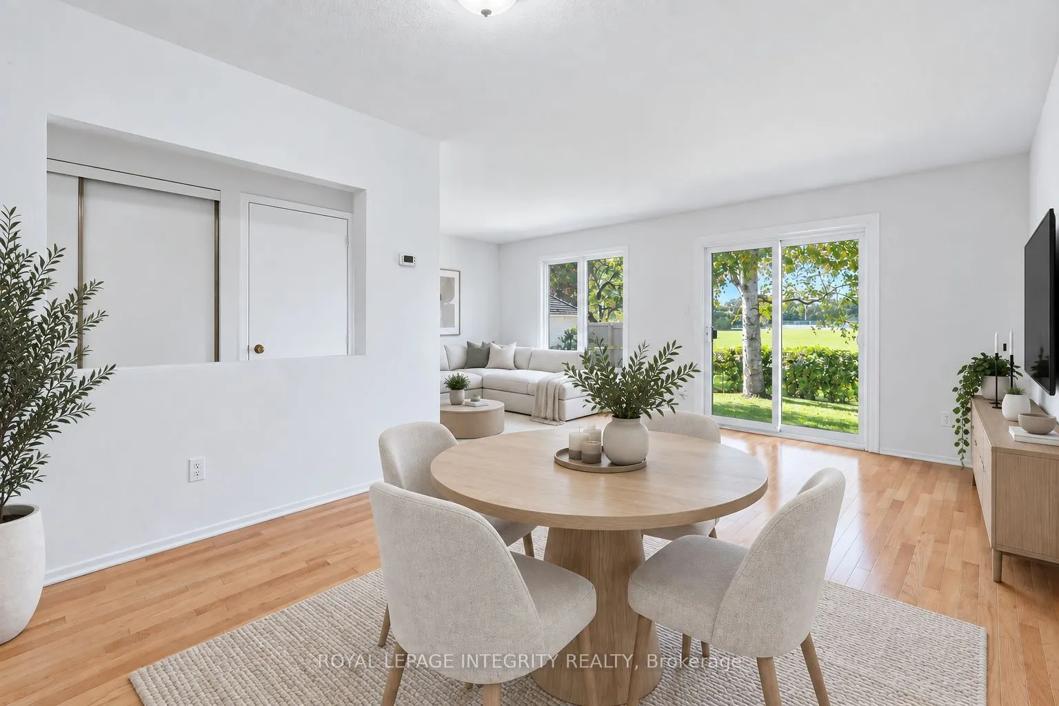 909 Lawnsberry Drive