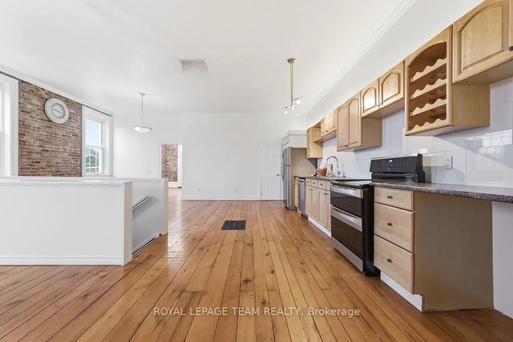 4 Elgin Street W