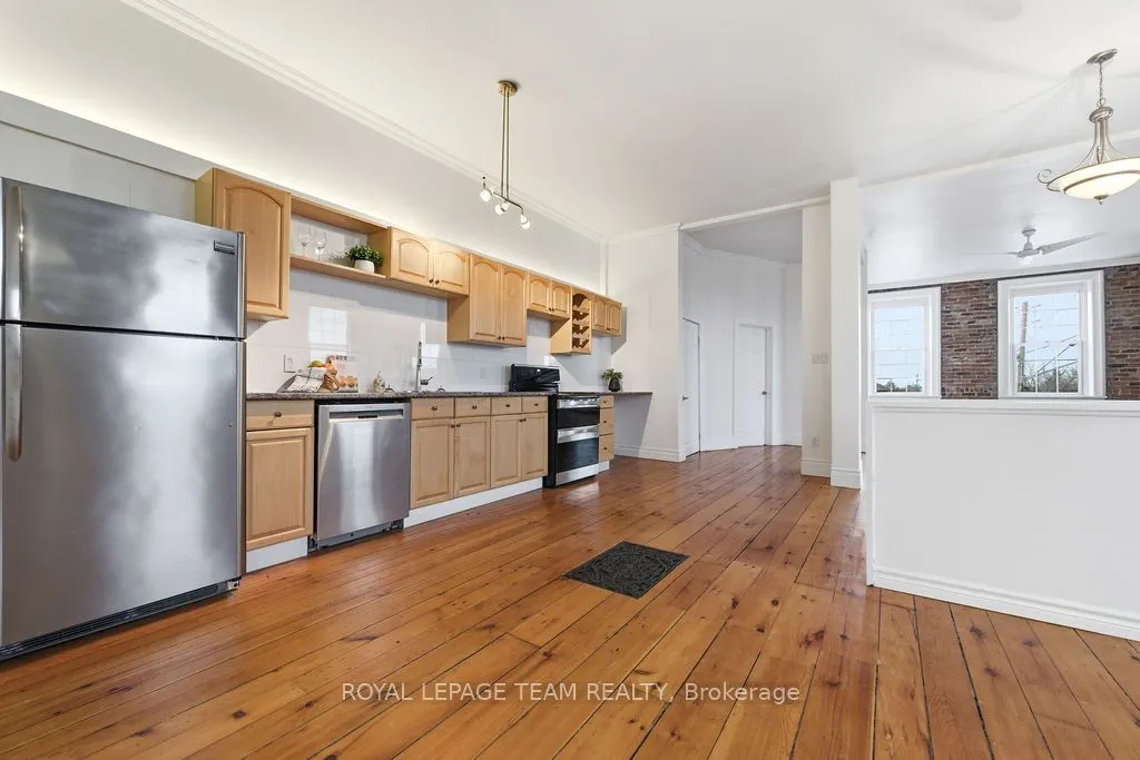 4 Elgin Street W