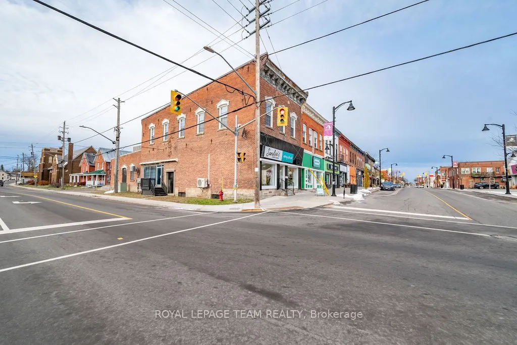 4 Elgin Street W