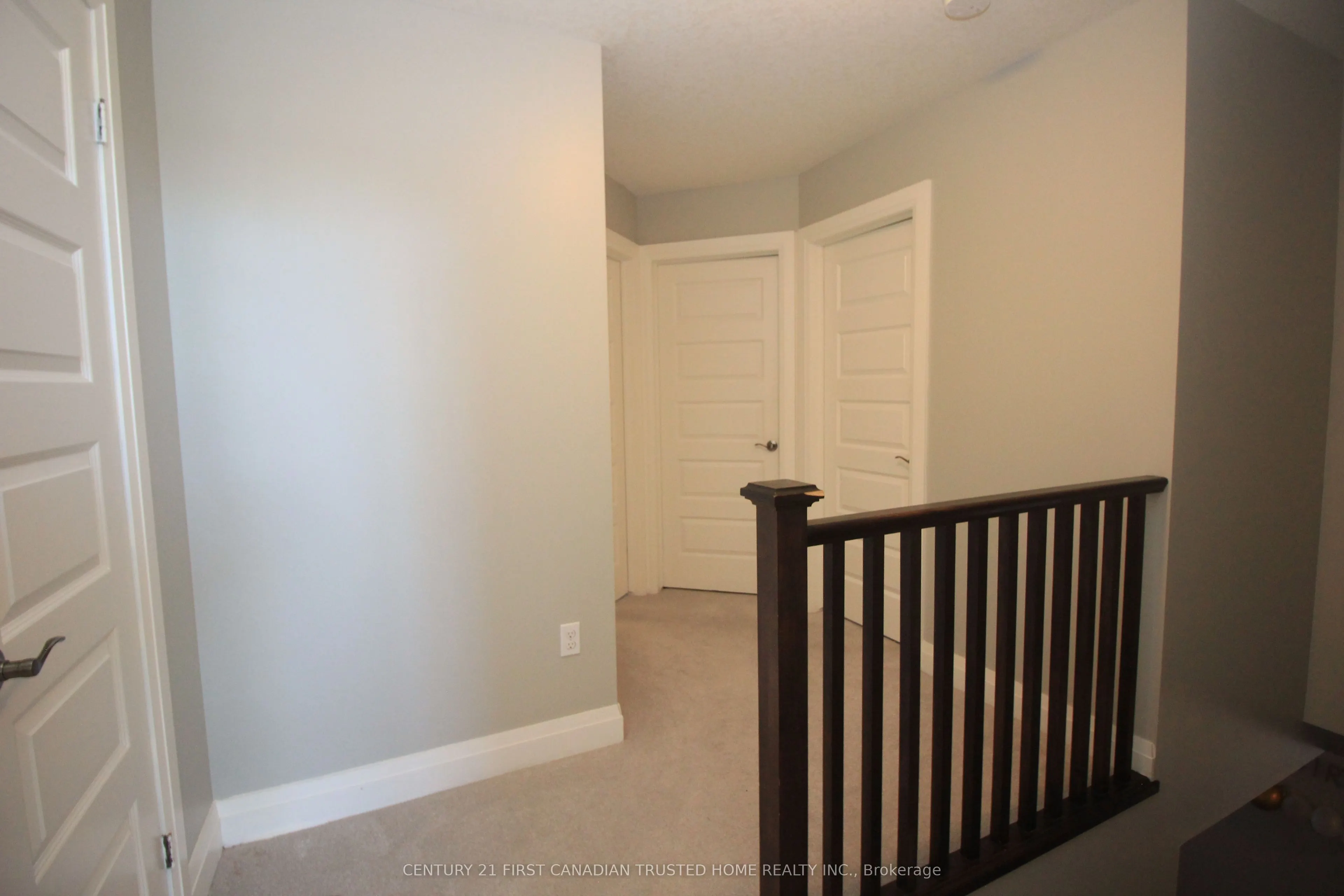 6832 Vallas Circle