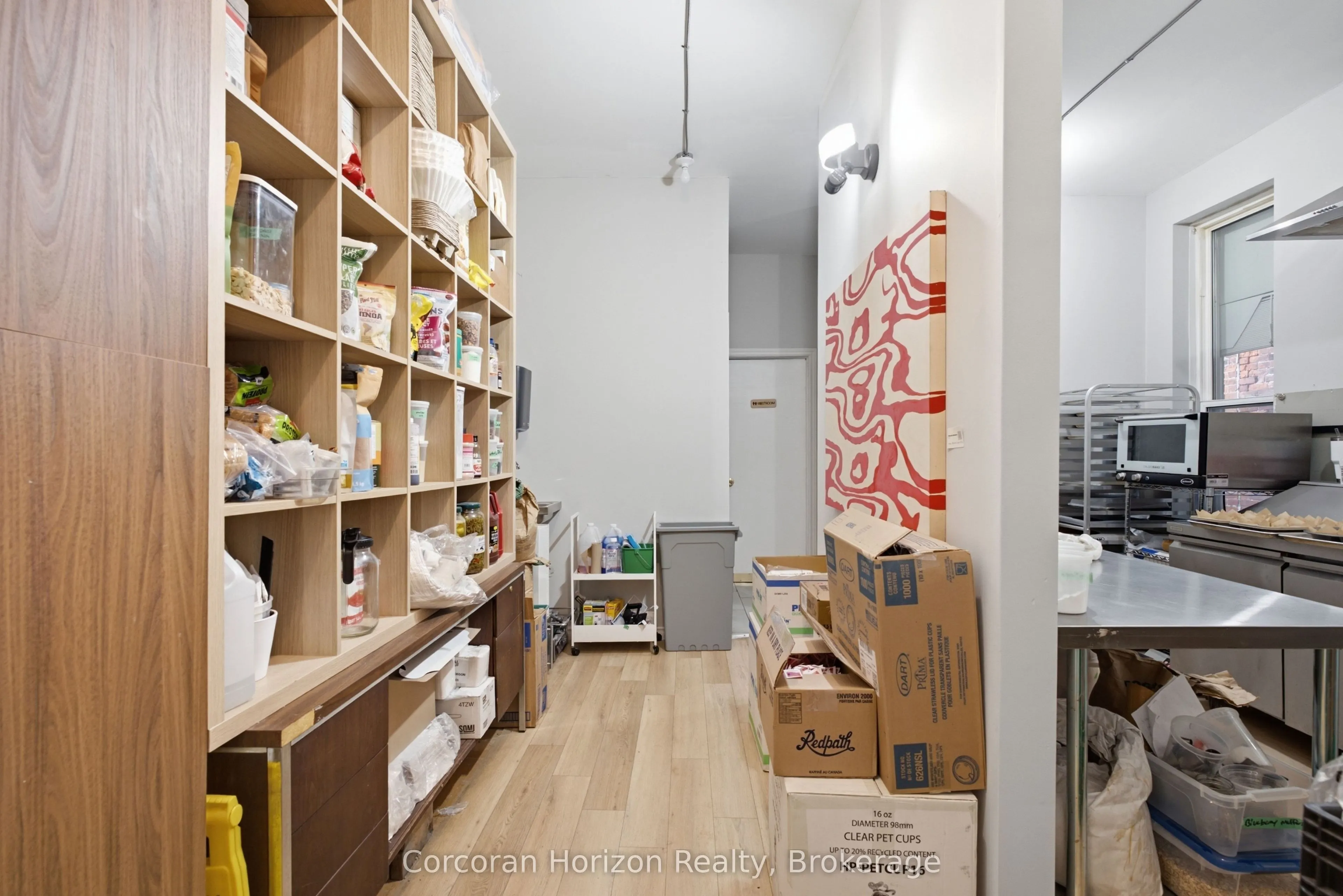 148 James Street S