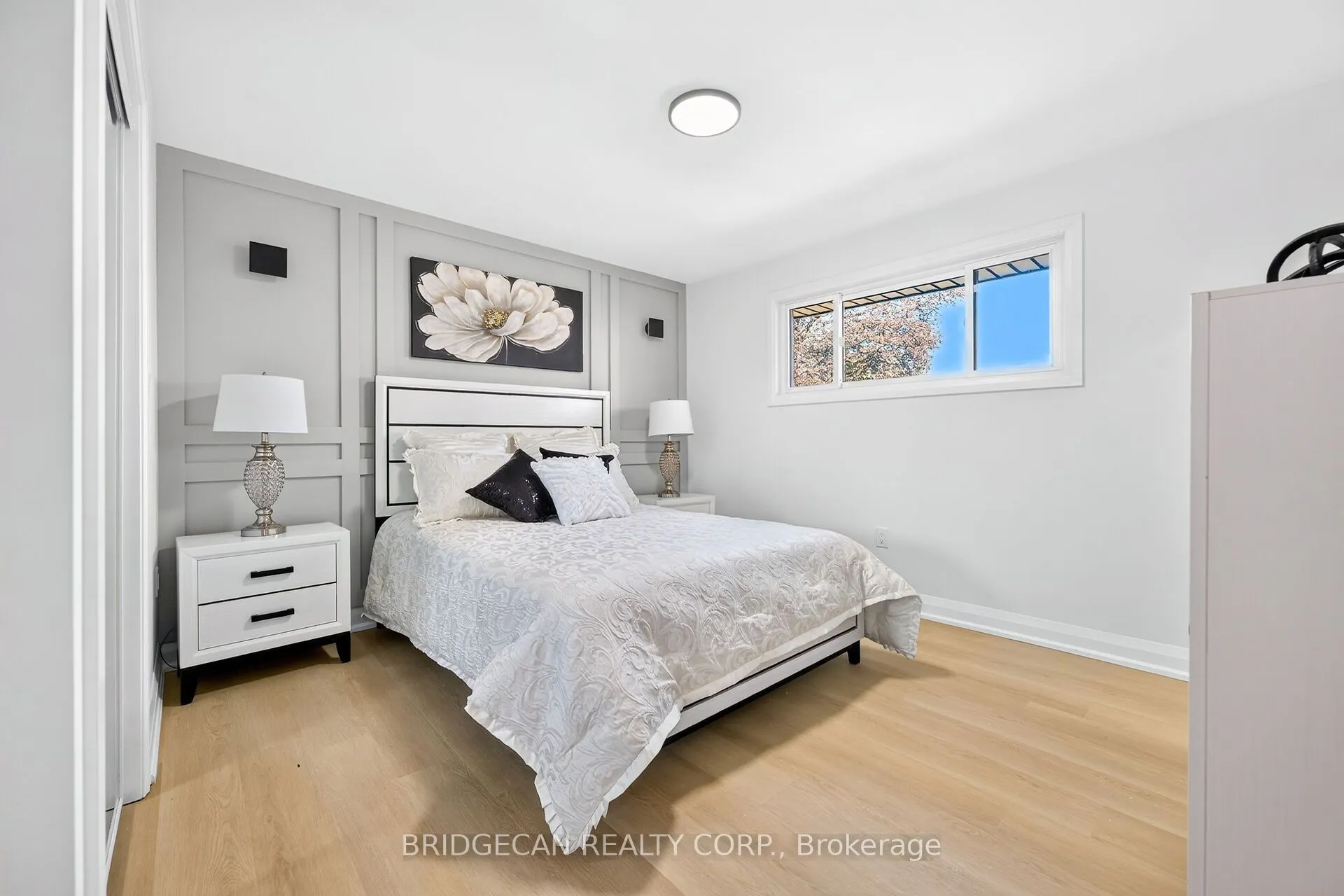 4 Bermuda Court