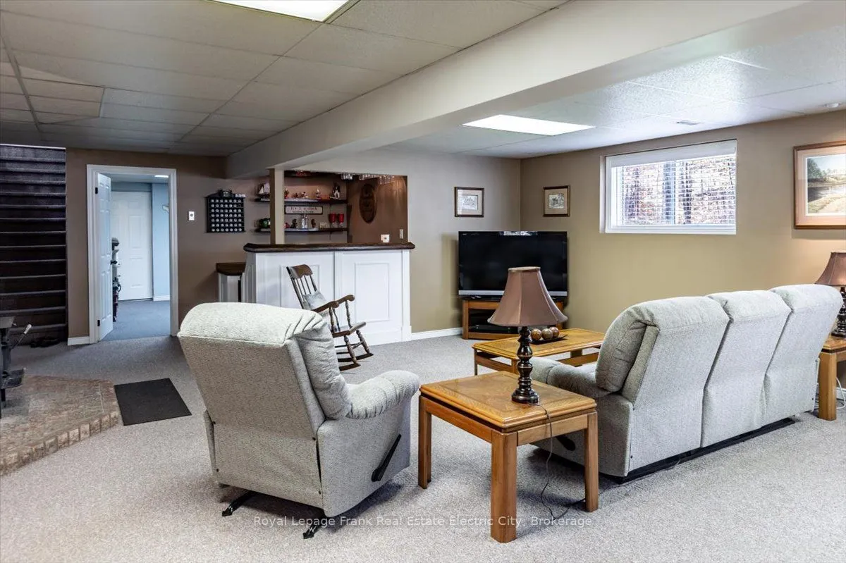 725 Birchview Road