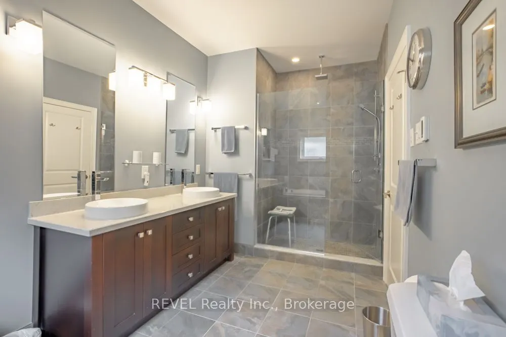 3595 Algonquin Drive