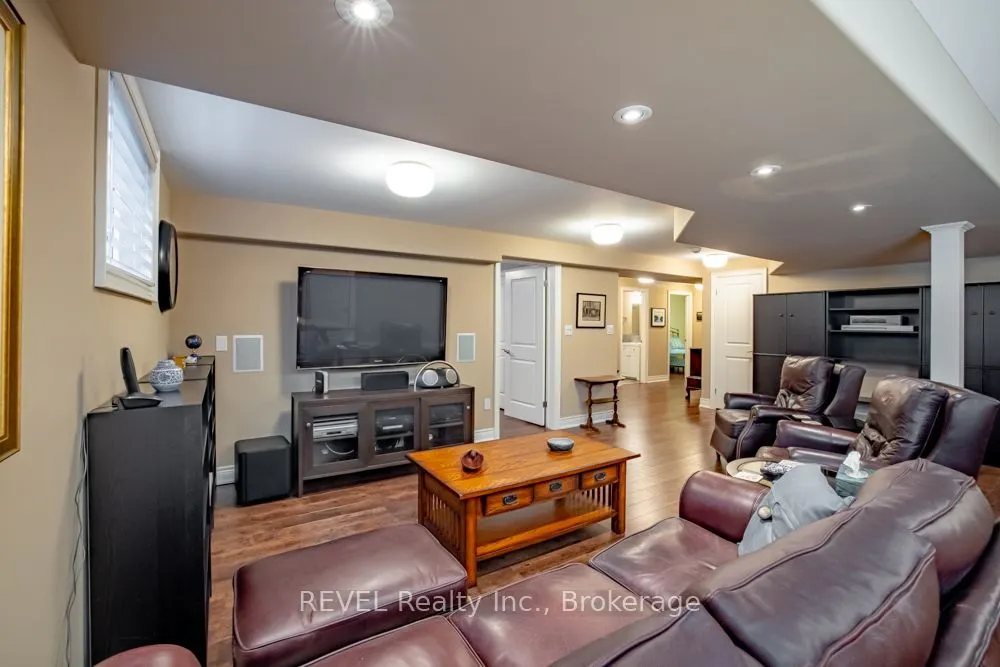 3595 Algonquin Drive