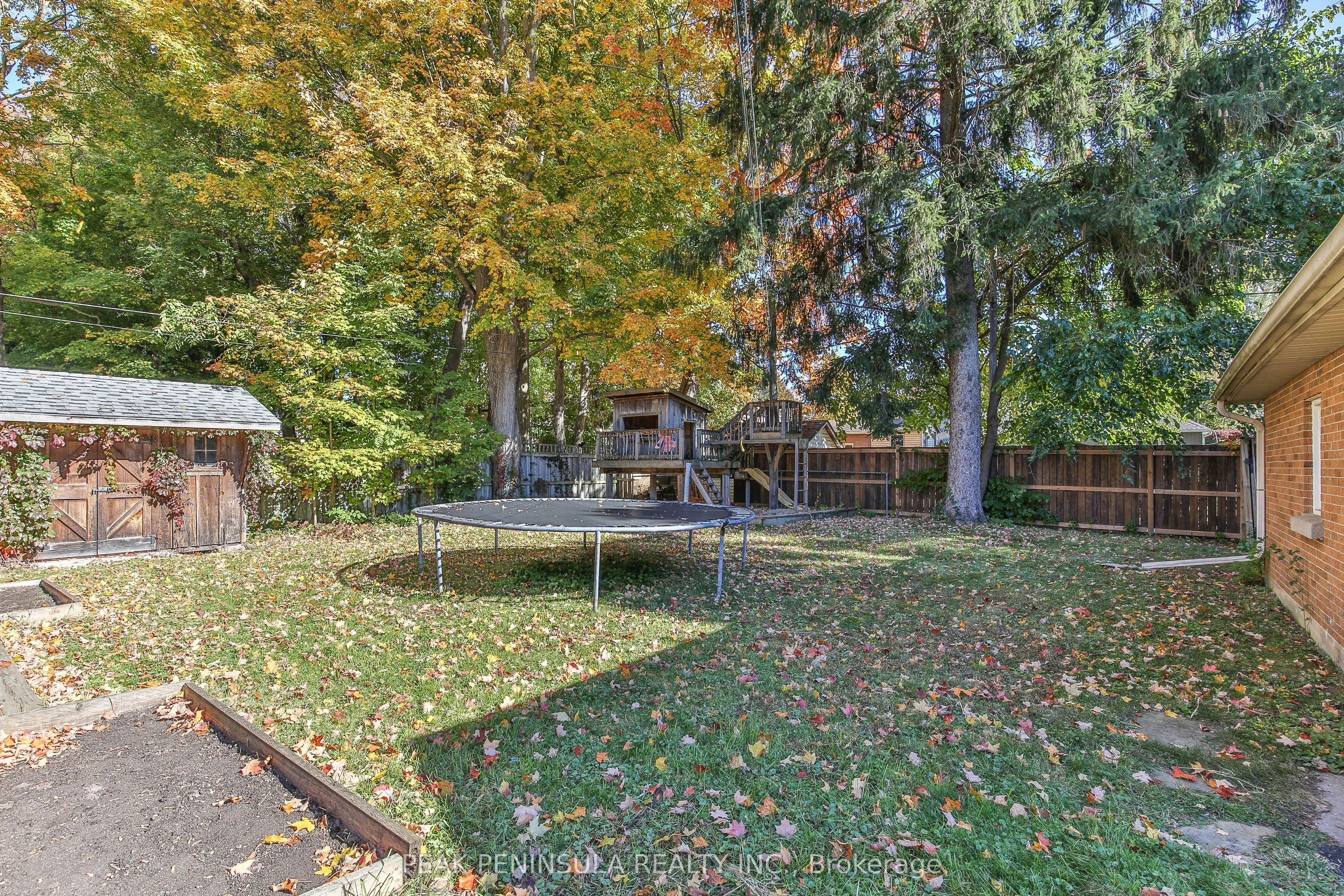 66 Lisgar Avenue