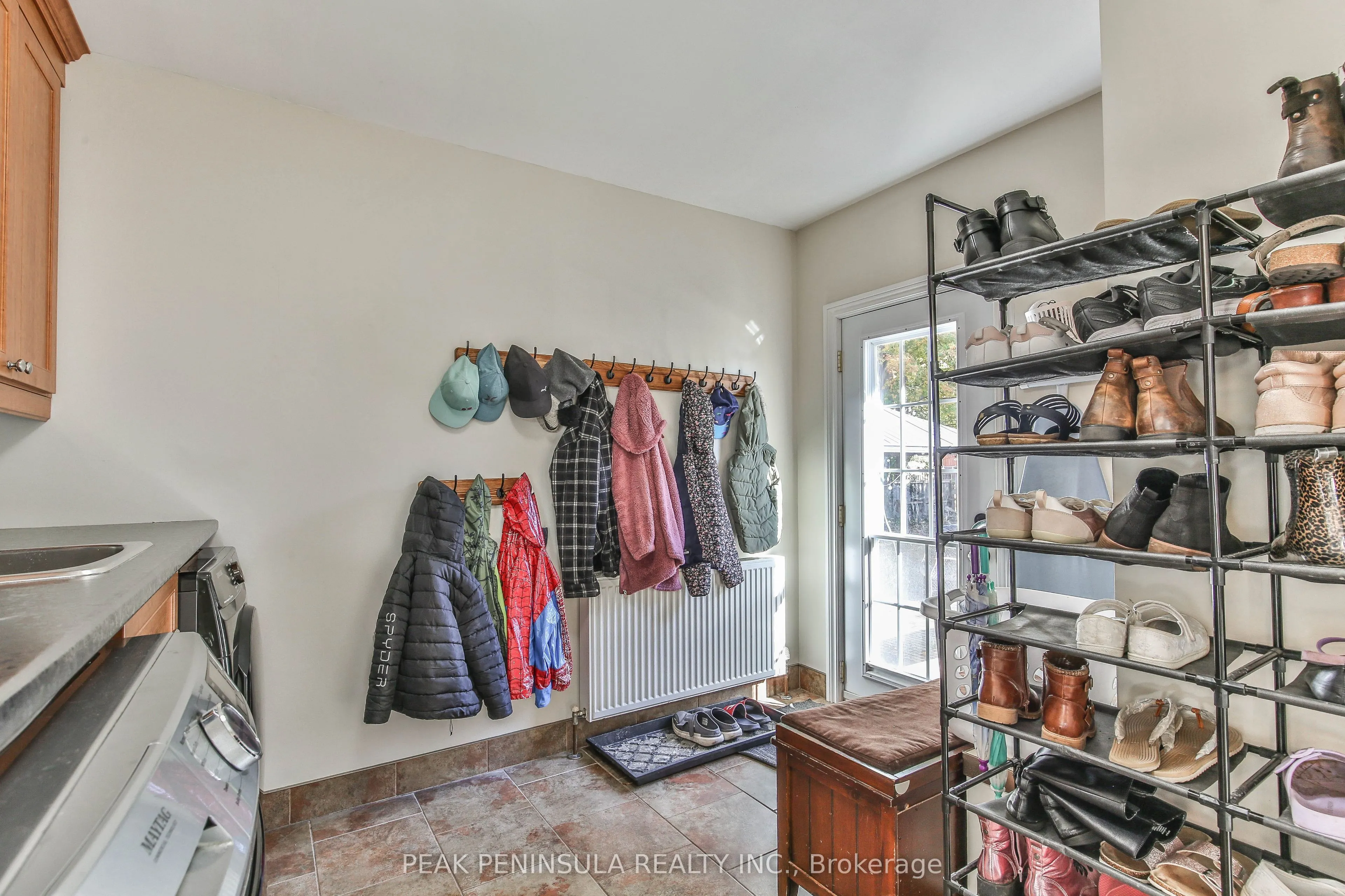66 Lisgar Avenue