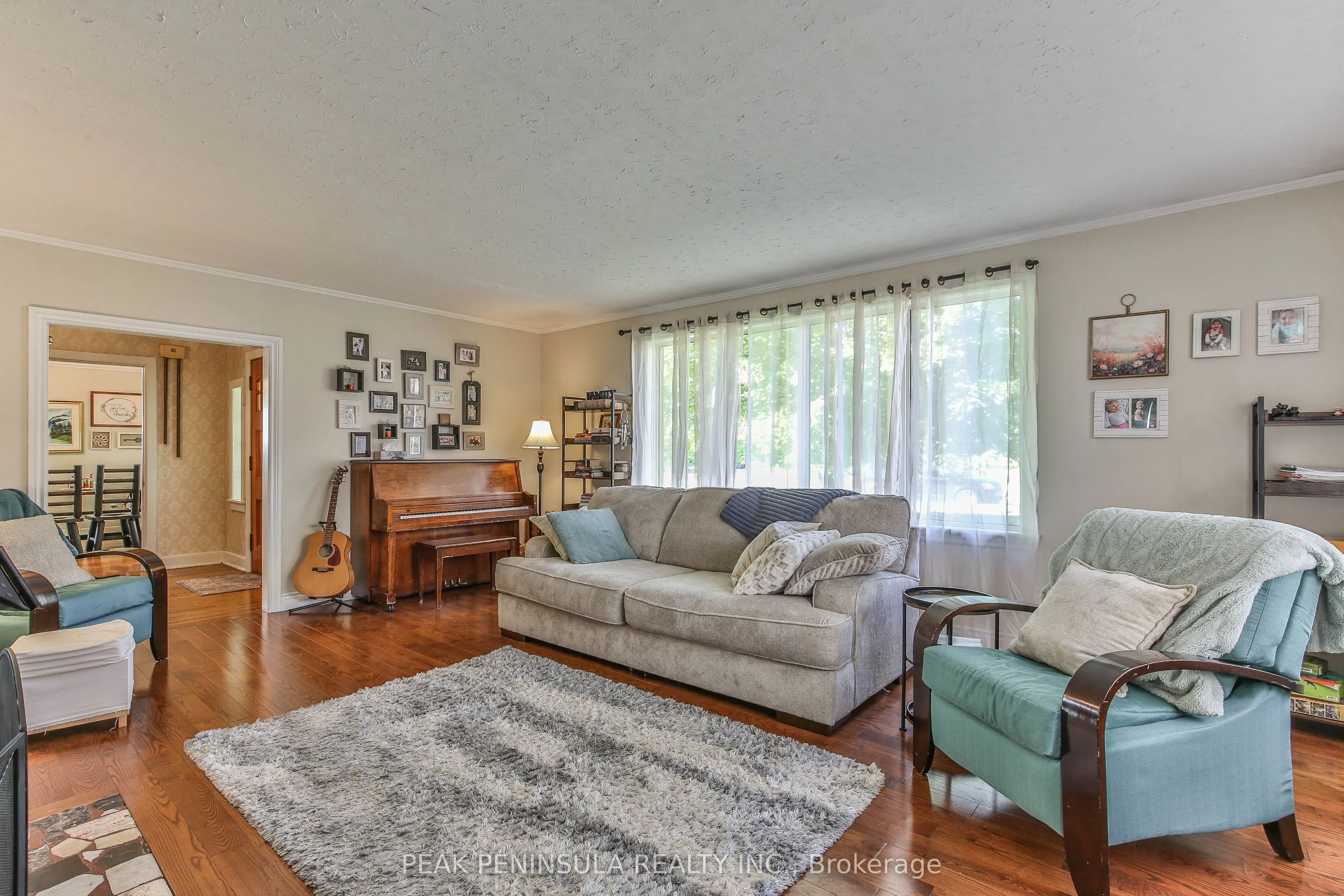 66 Lisgar Avenue