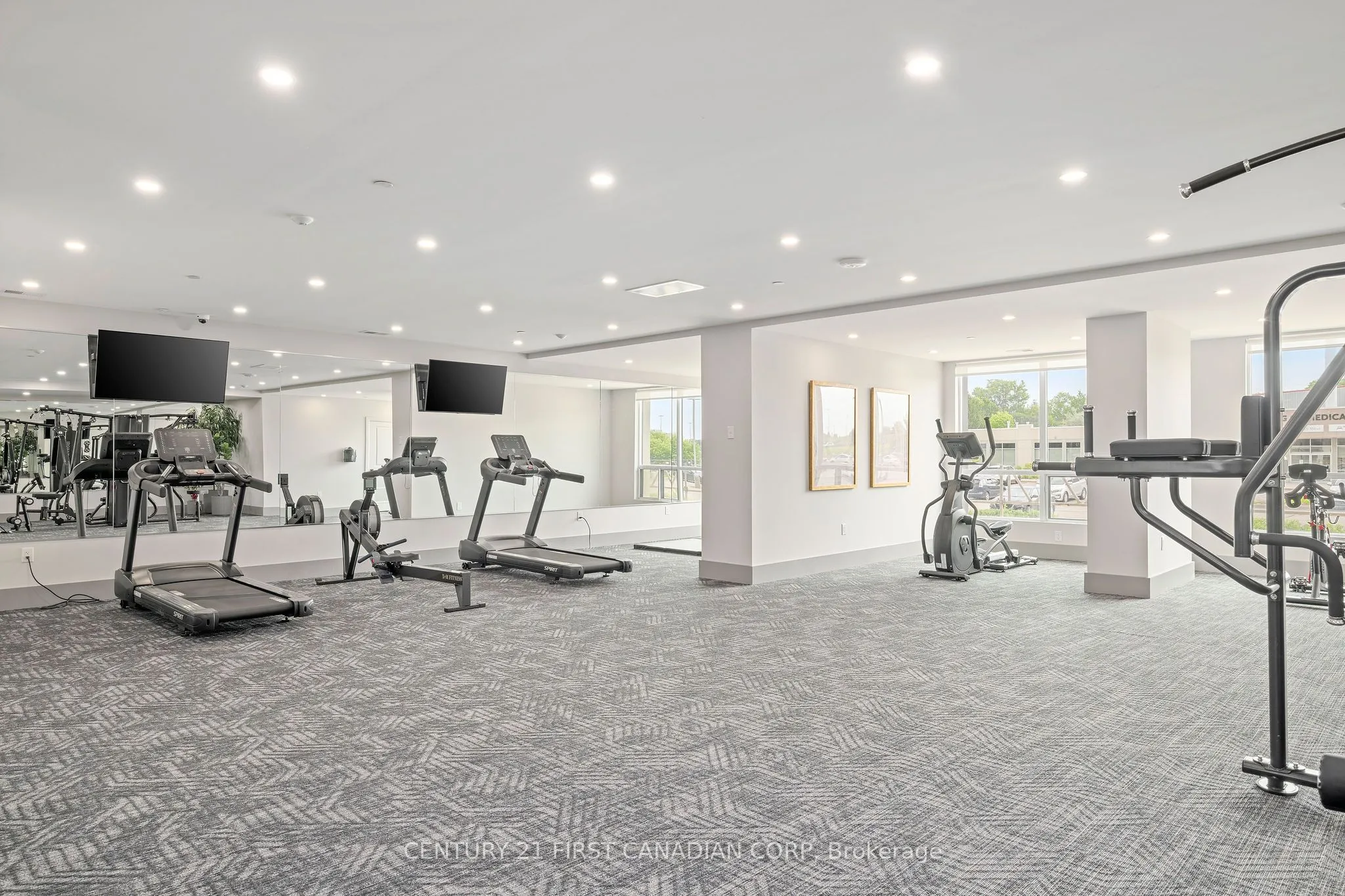 4286 King Street #1107