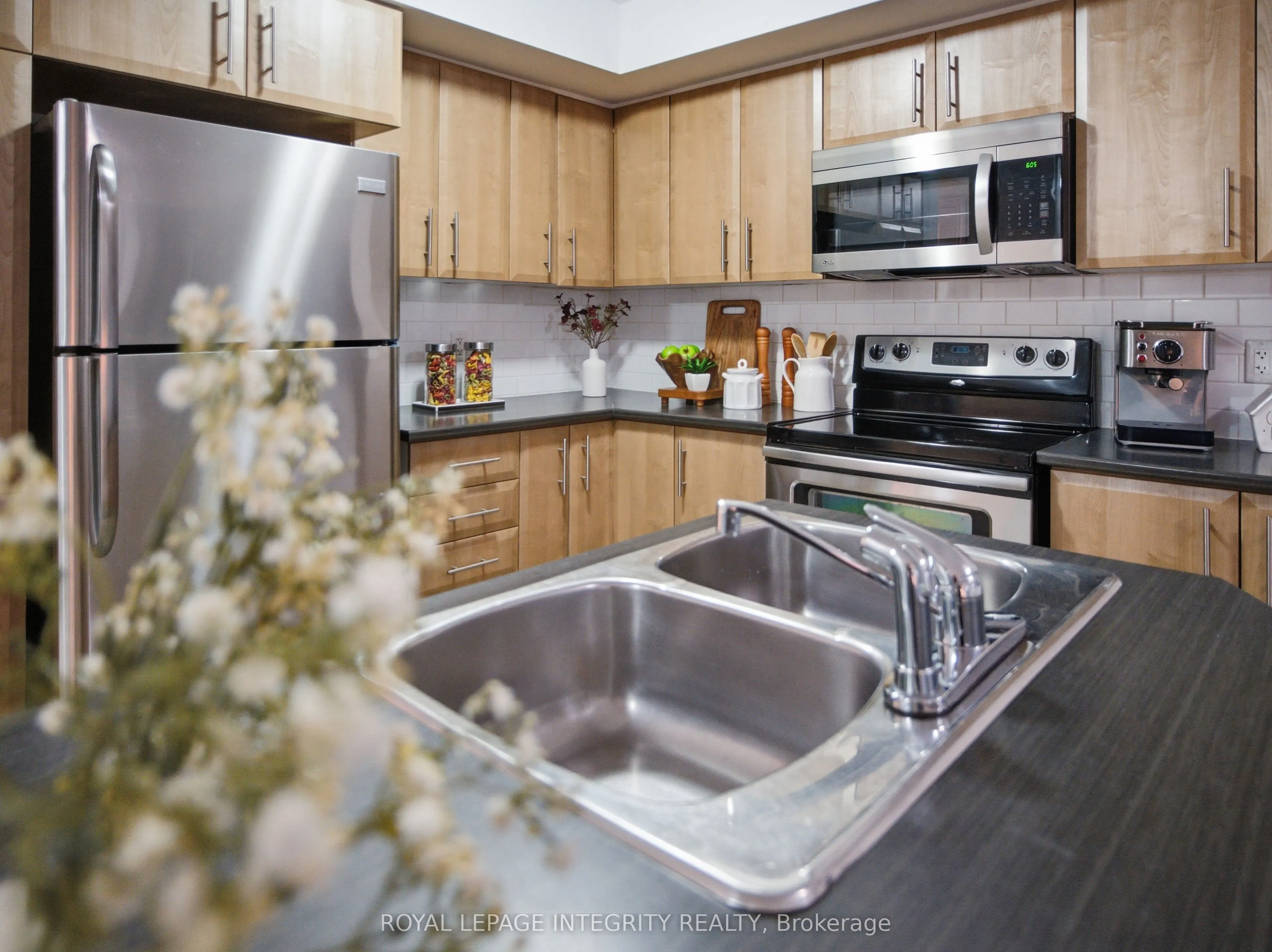 545 Stonefield Private #3