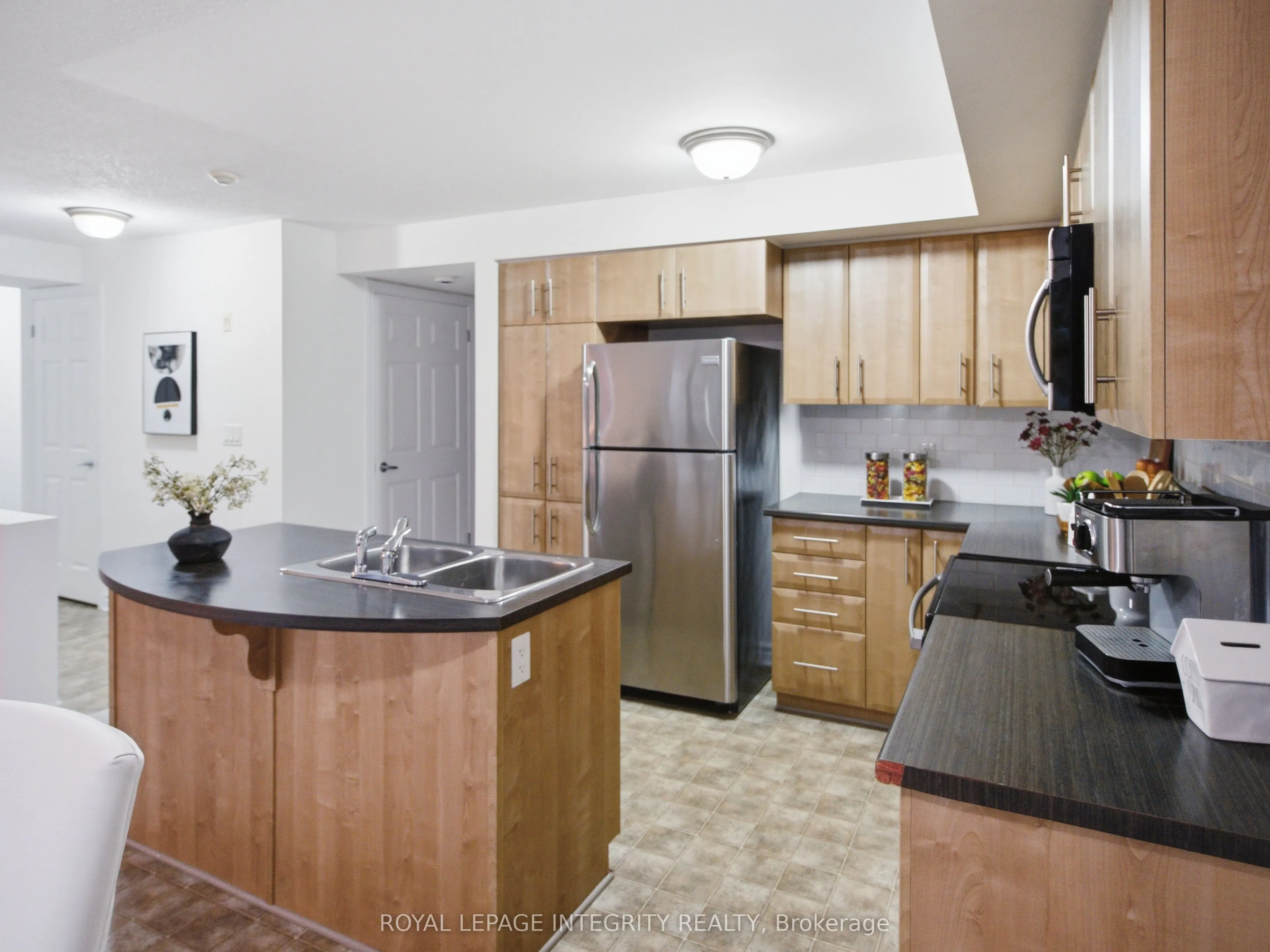 545 Stonefield Private #3