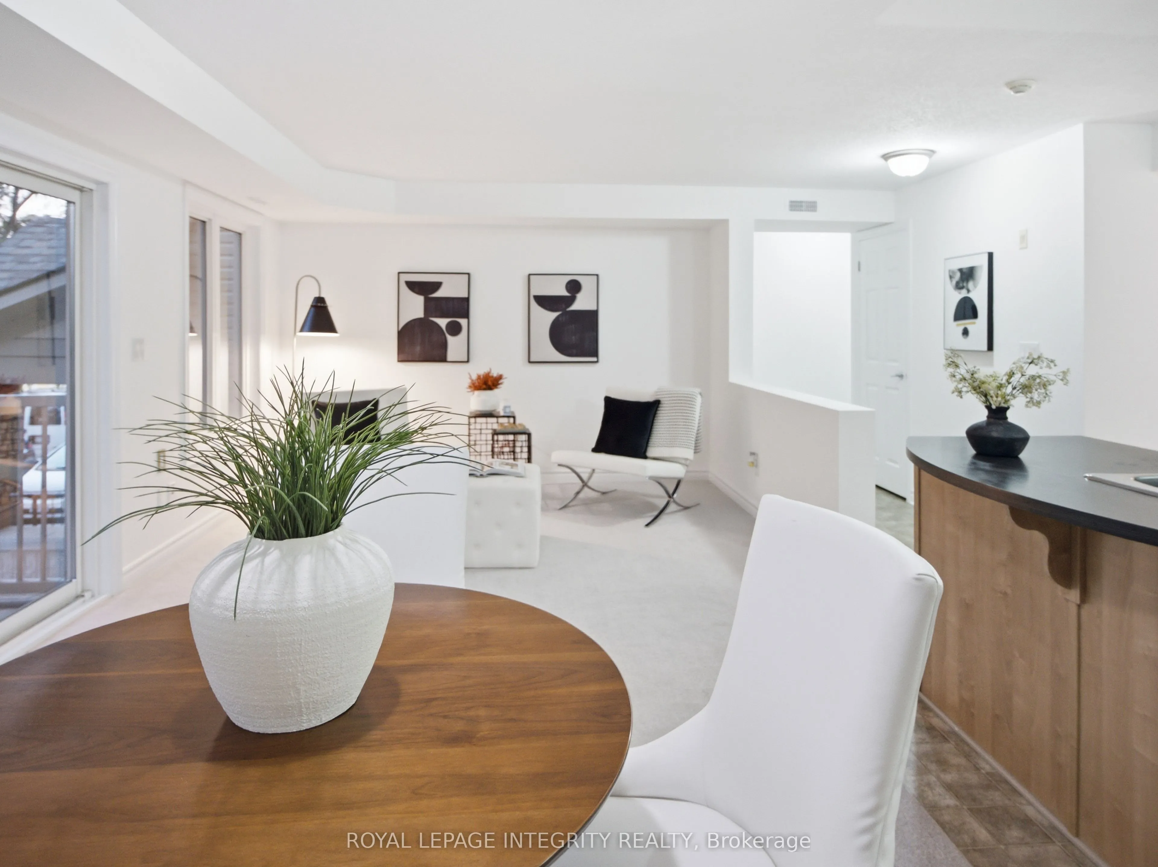 545 Stonefield Private #3
