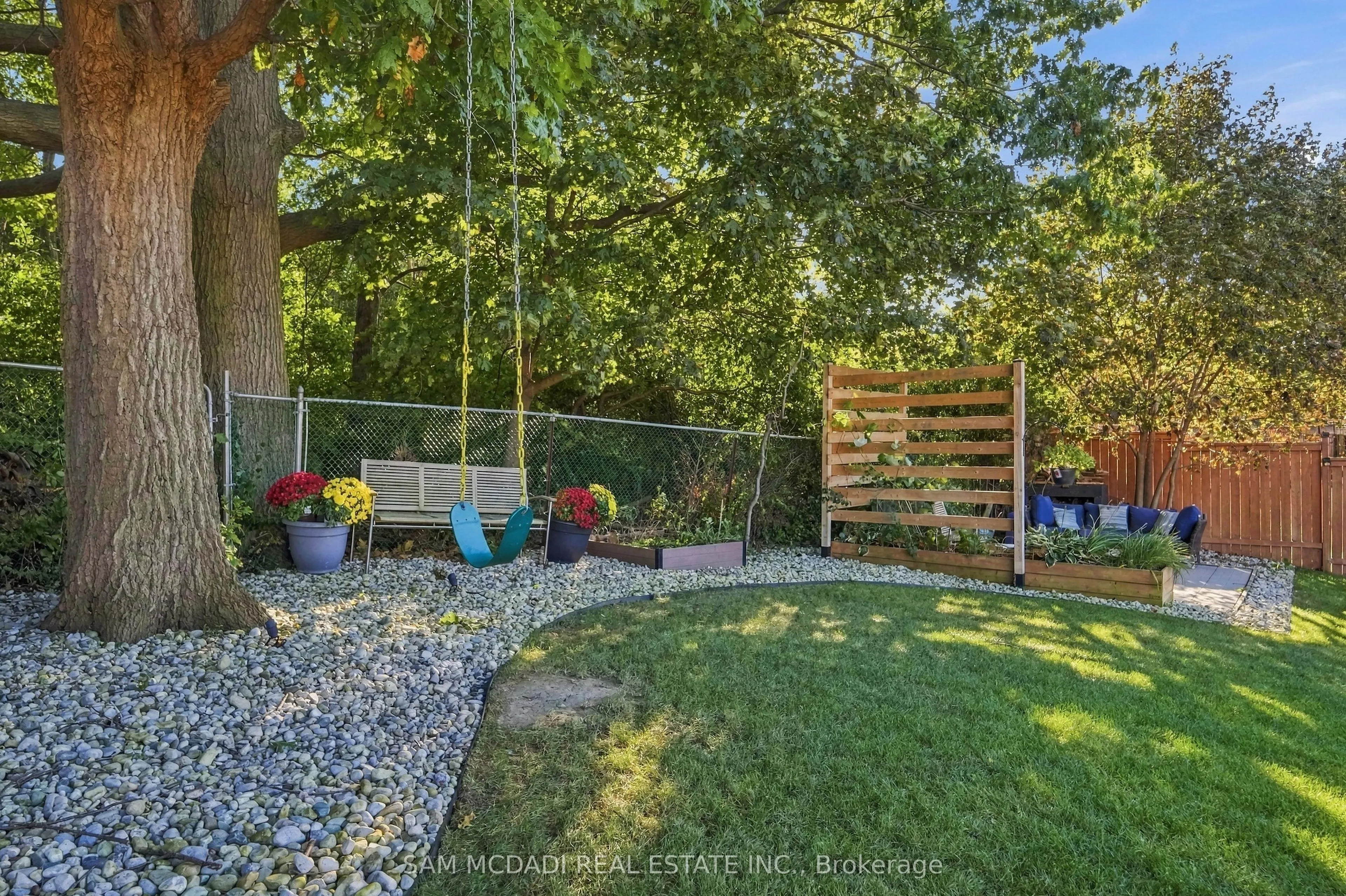 22 Bywood Crescent
