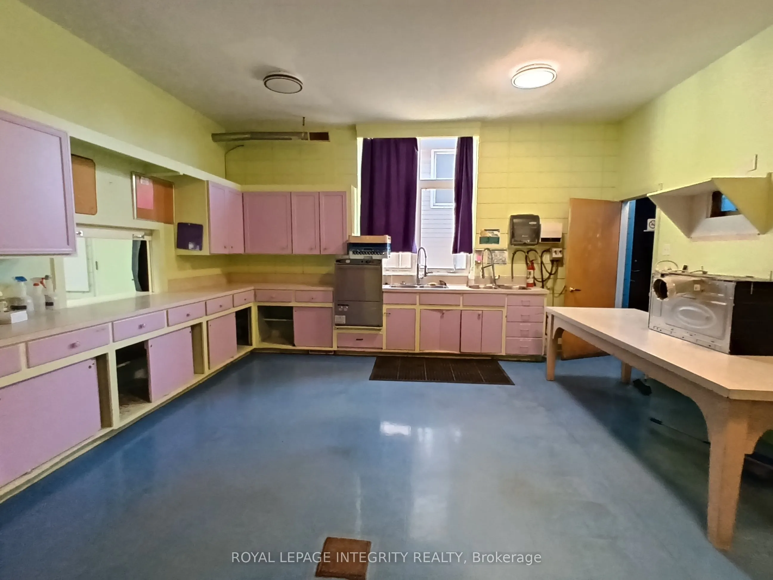 2244 Russell Road #2