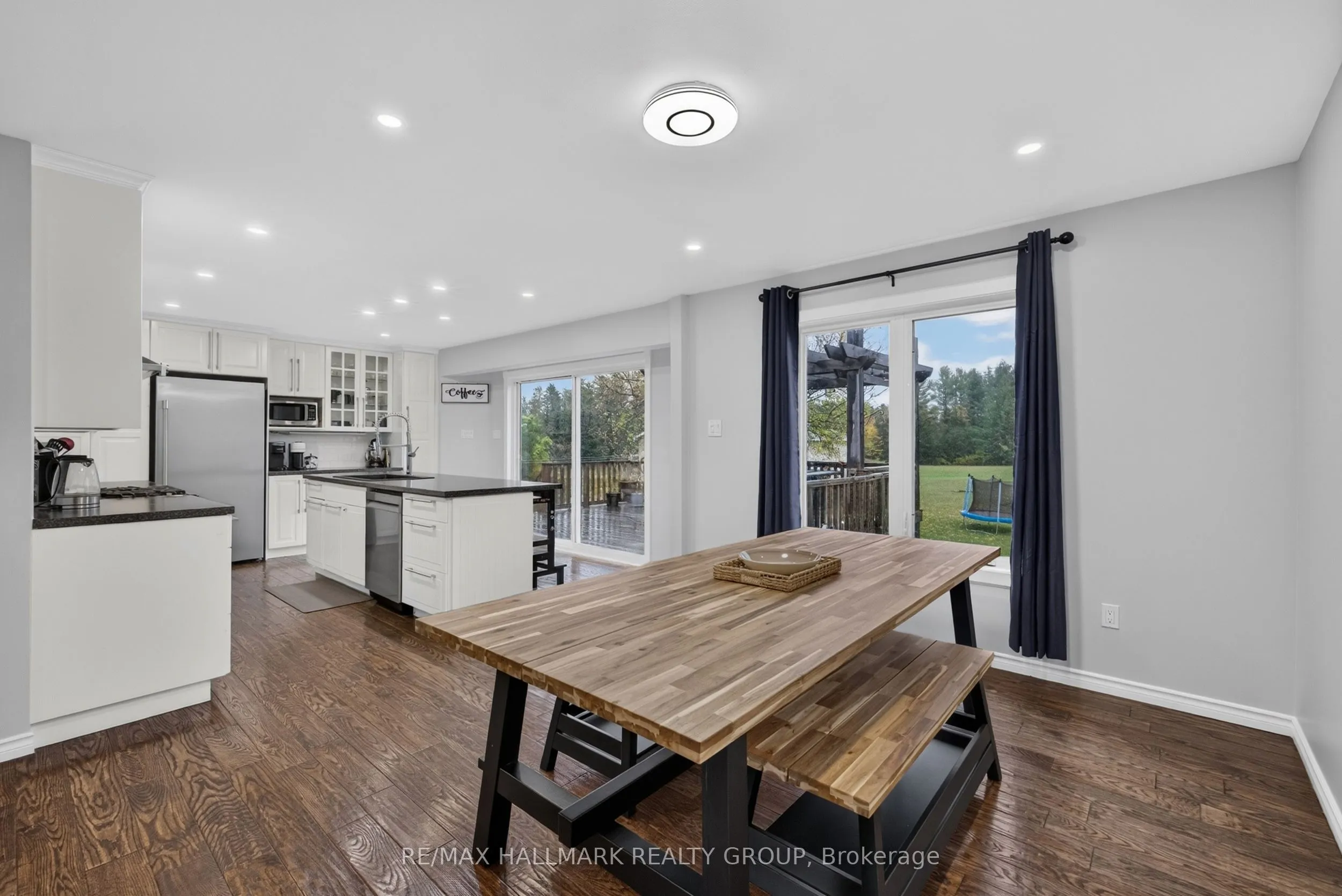 4100 Old Almonte Road