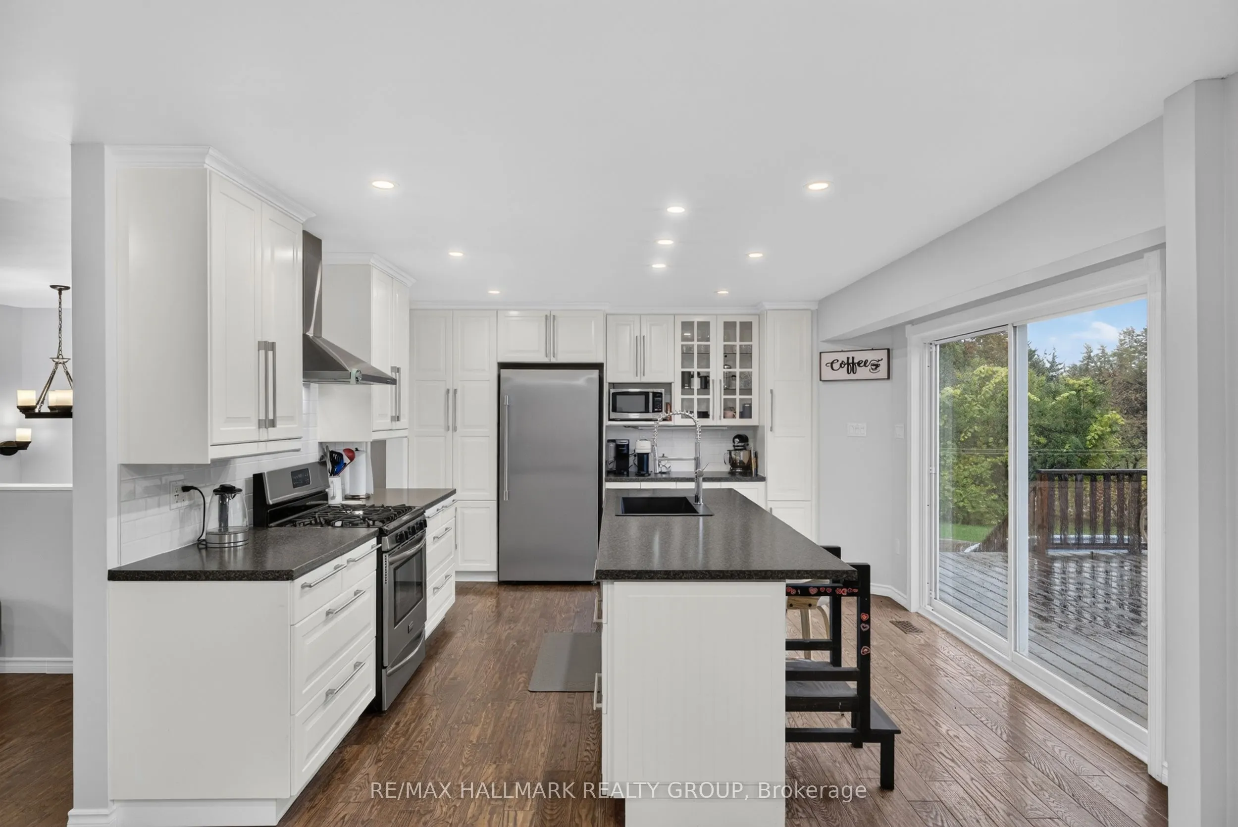 4100 Old Almonte Road