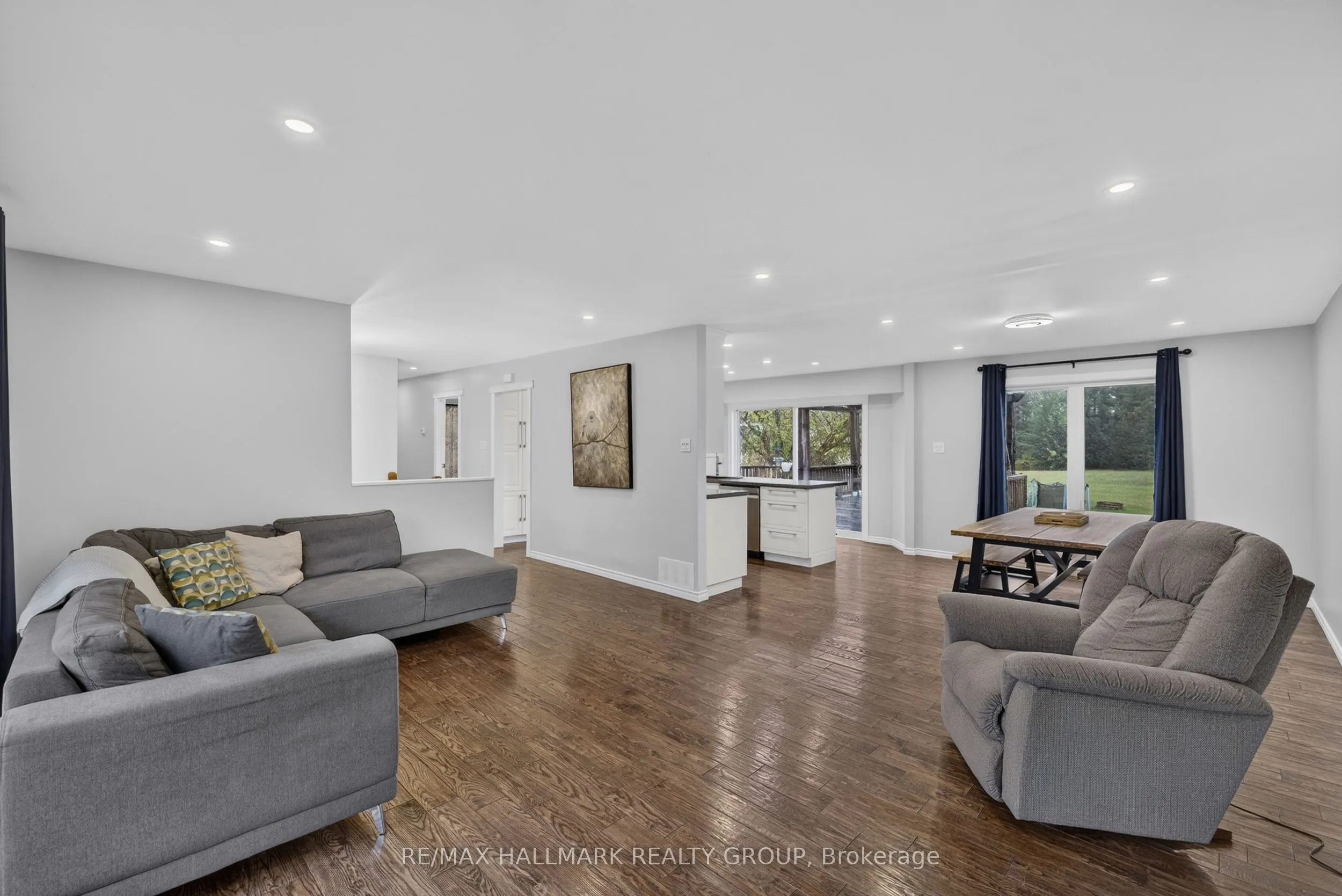 4100 Old Almonte Road