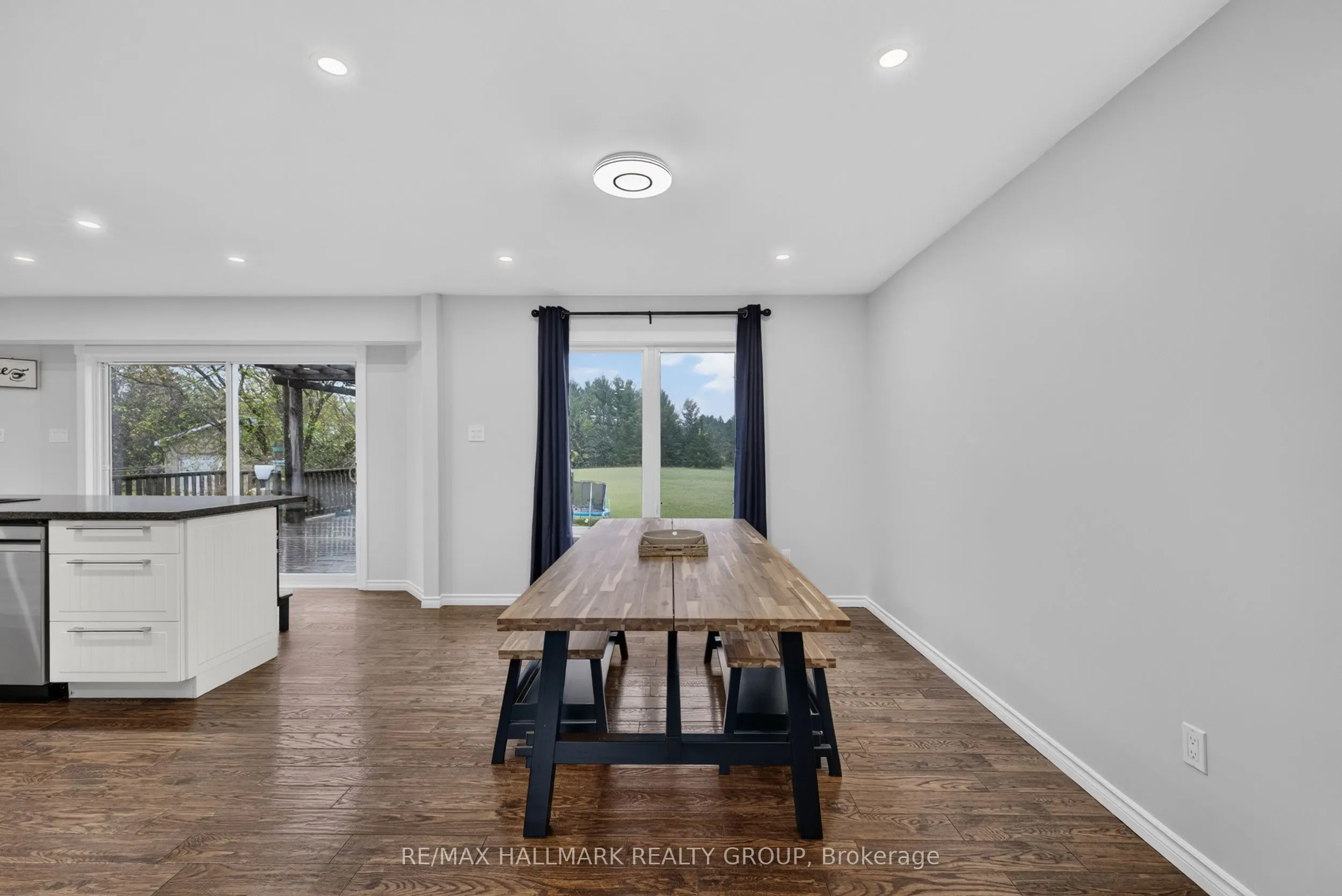 4100 Old Almonte Road
