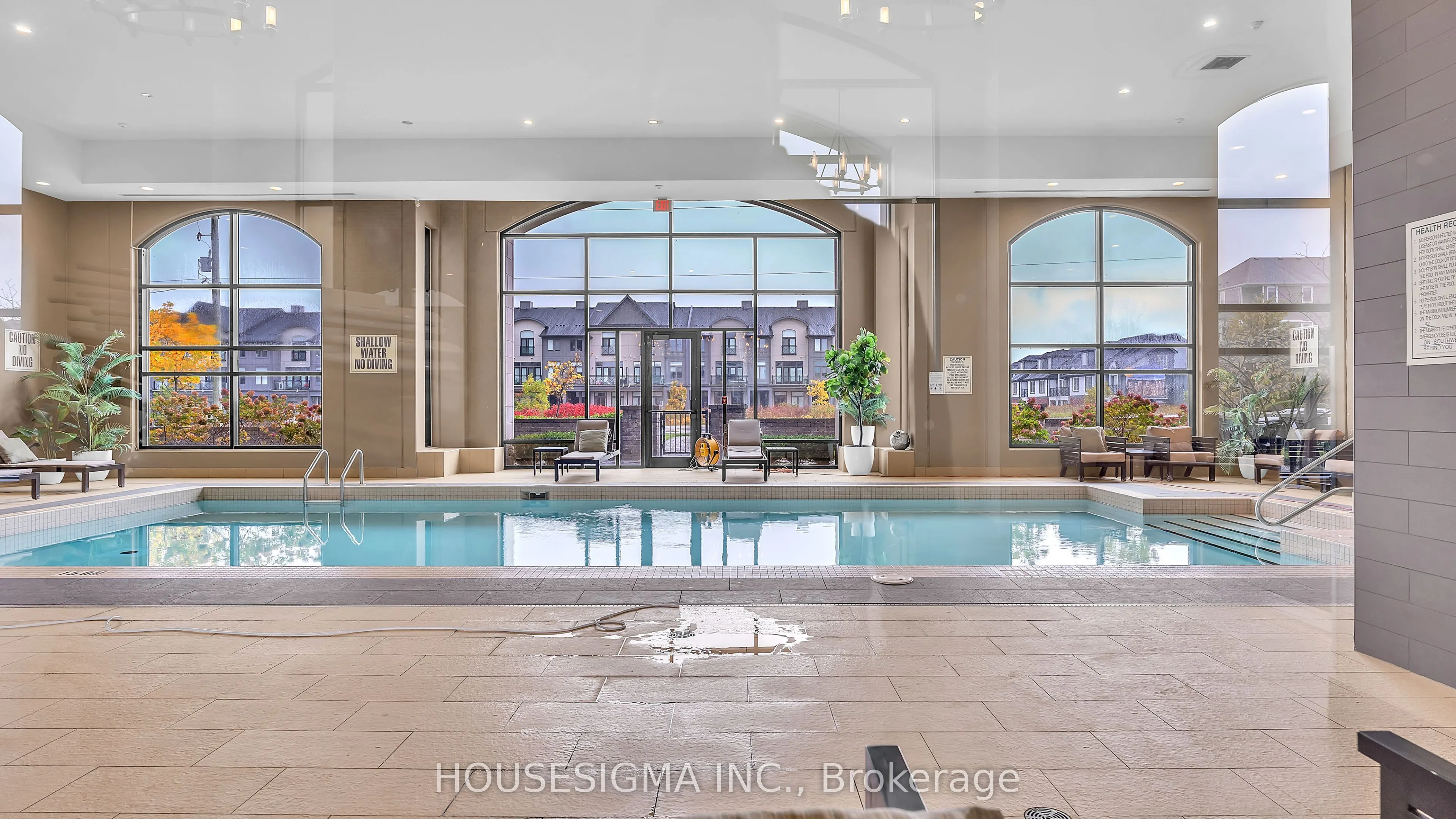 260 Villagewalk Boulevard #505