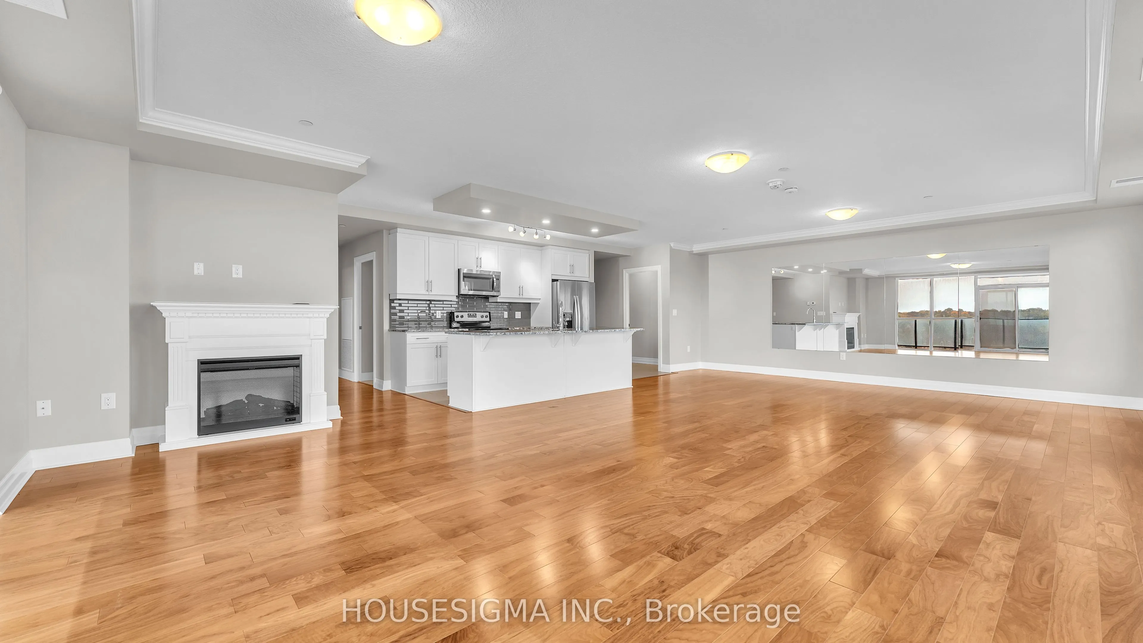 260 Villagewalk Boulevard #505