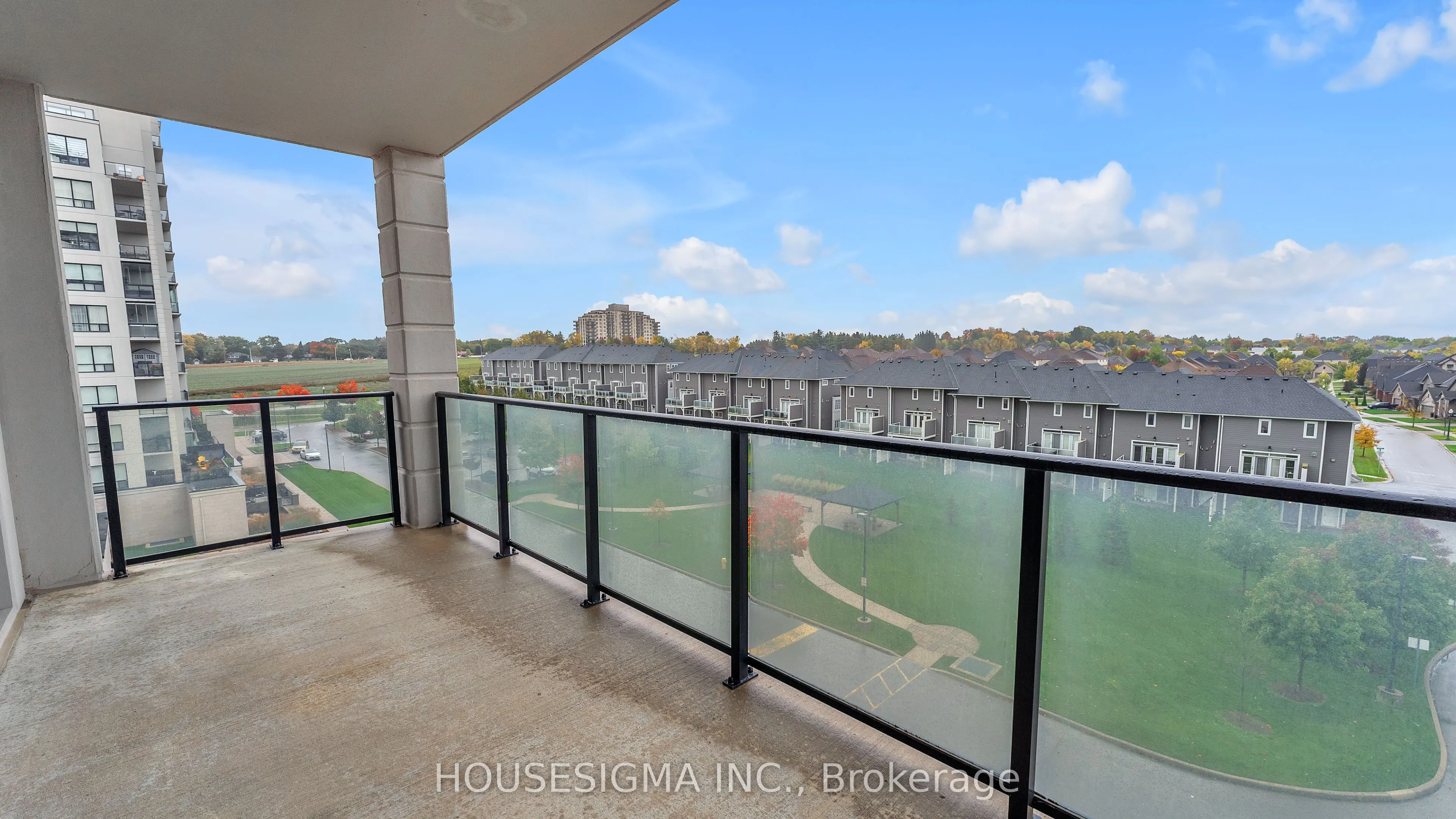 260 Villagewalk Boulevard #505