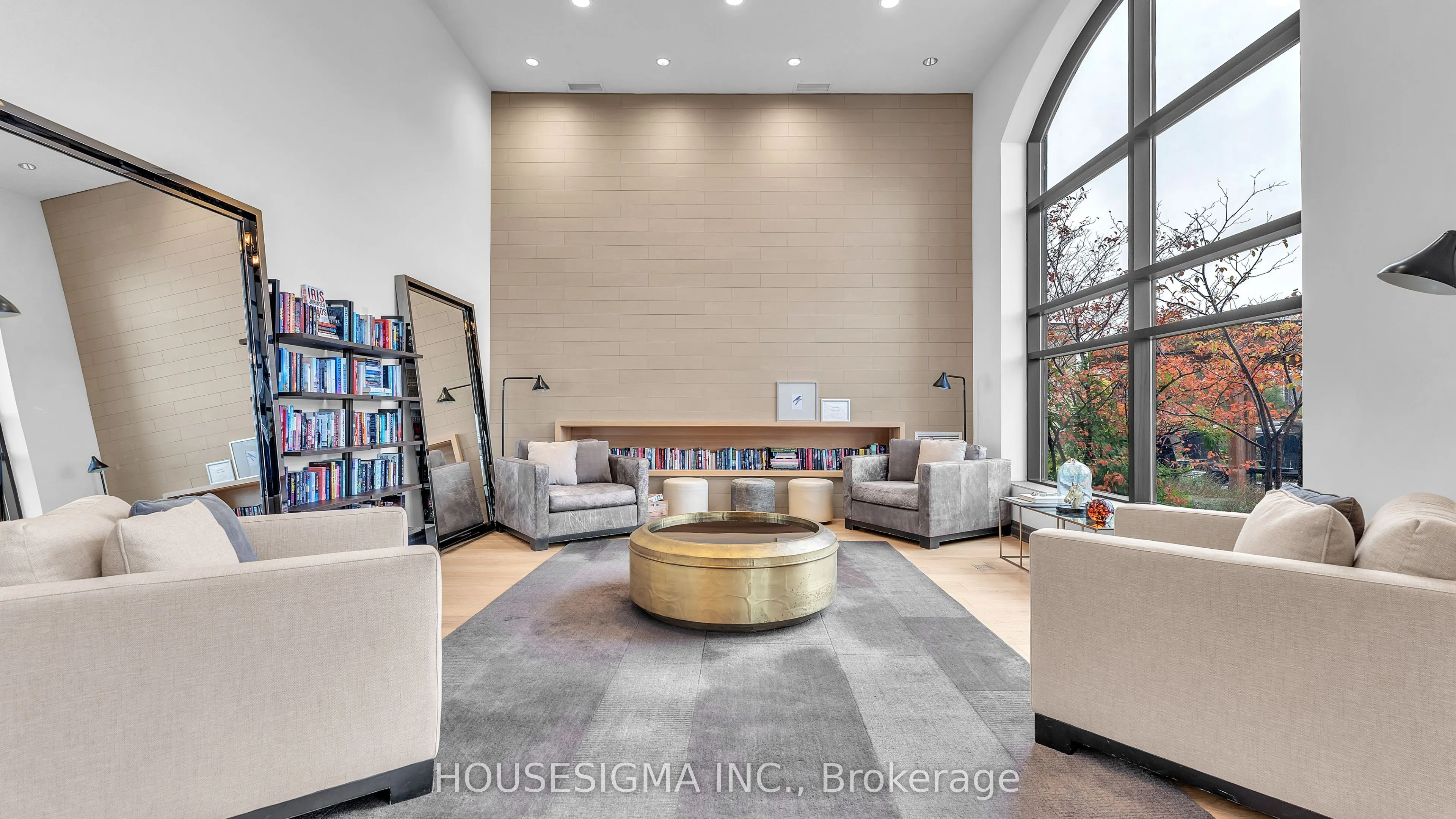 260 Villagewalk Boulevard #505
