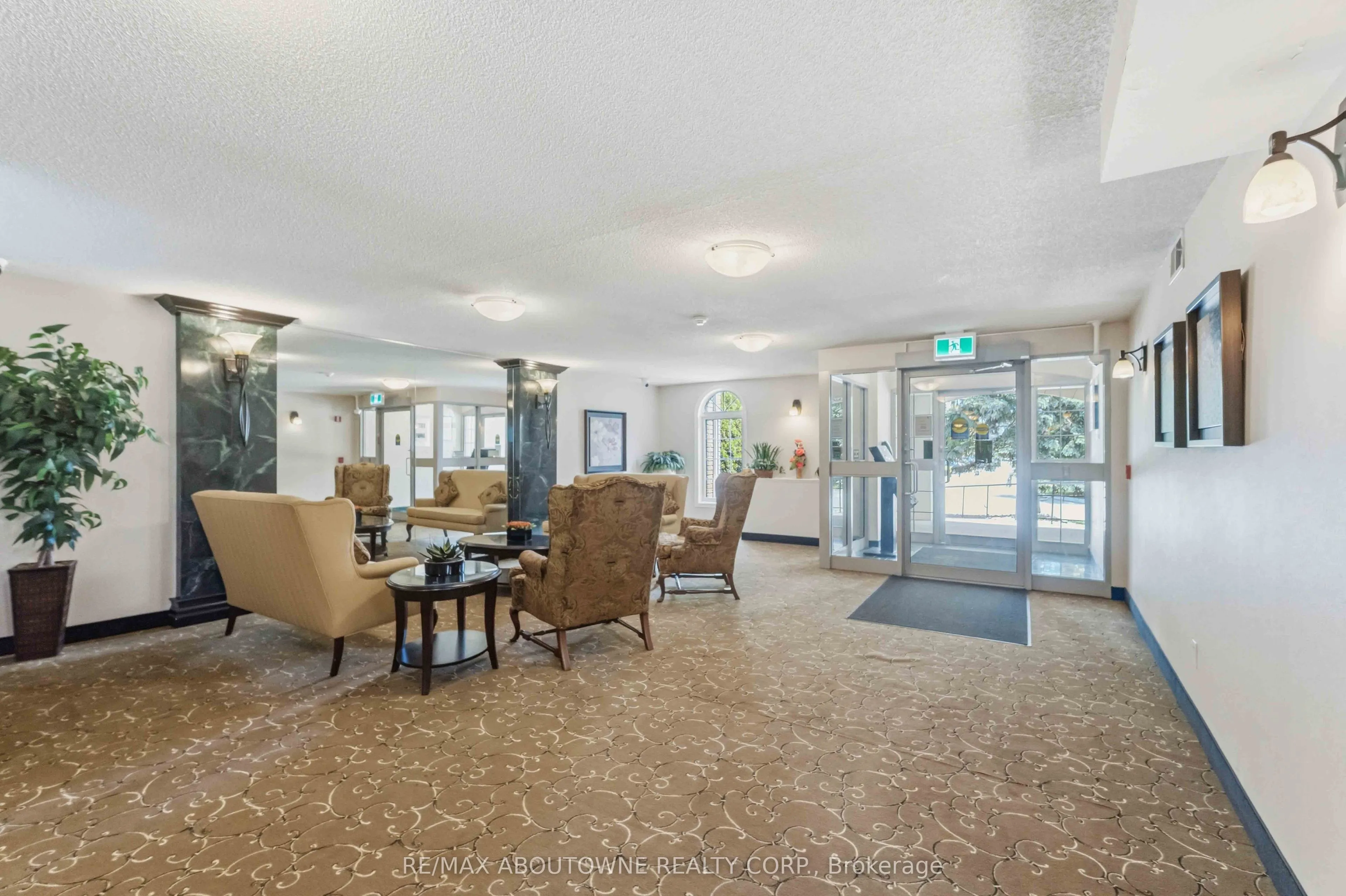 970 Golf Links Road #205
