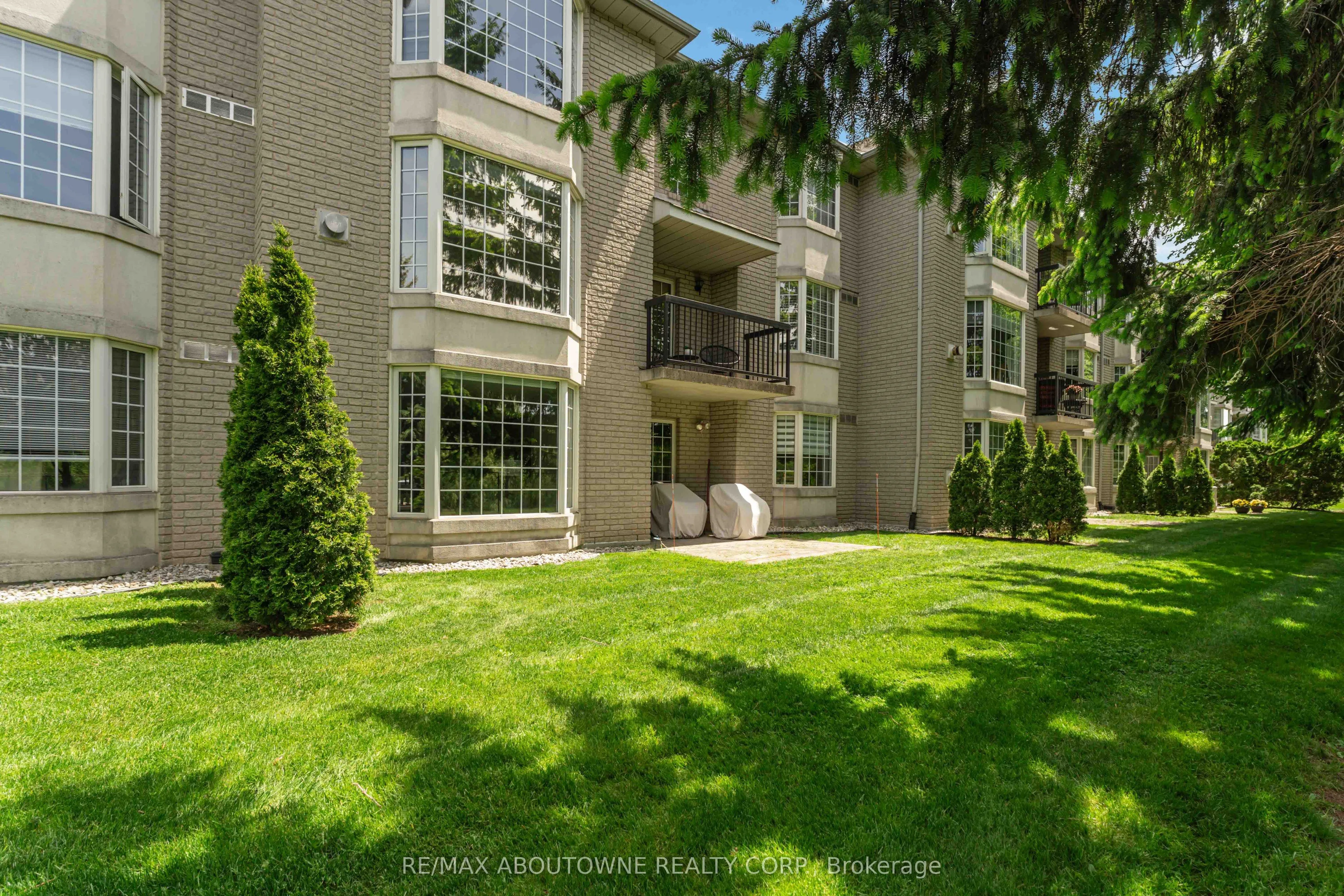 970 Golf Links Road #205