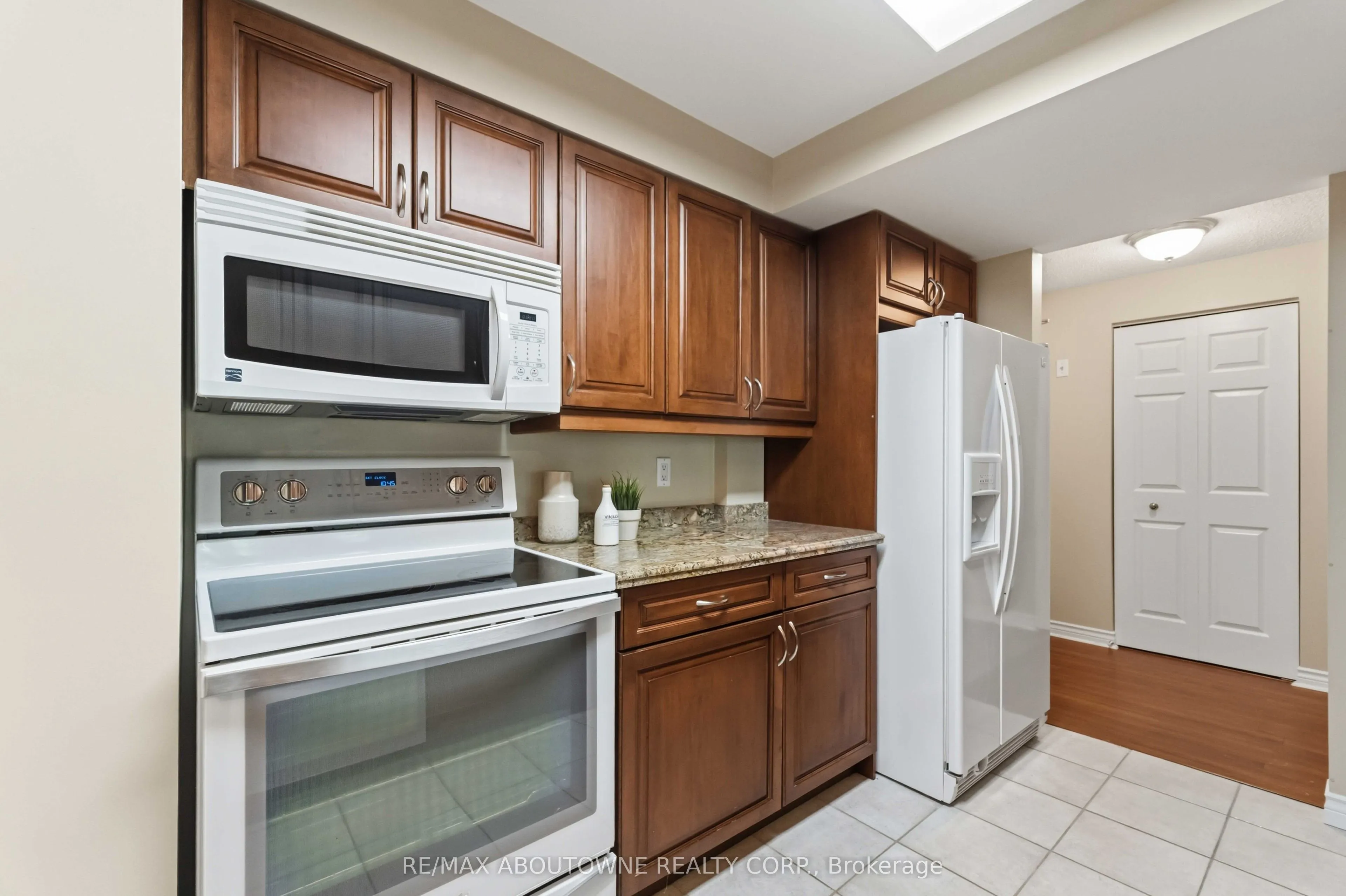 970 Golf Links Road #205