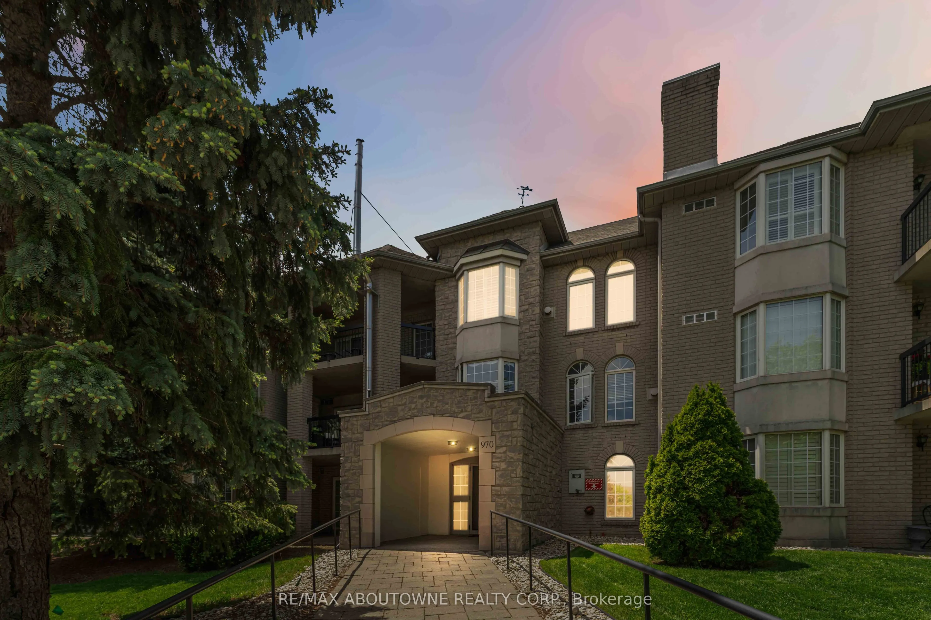 970 Golf Links Road #205