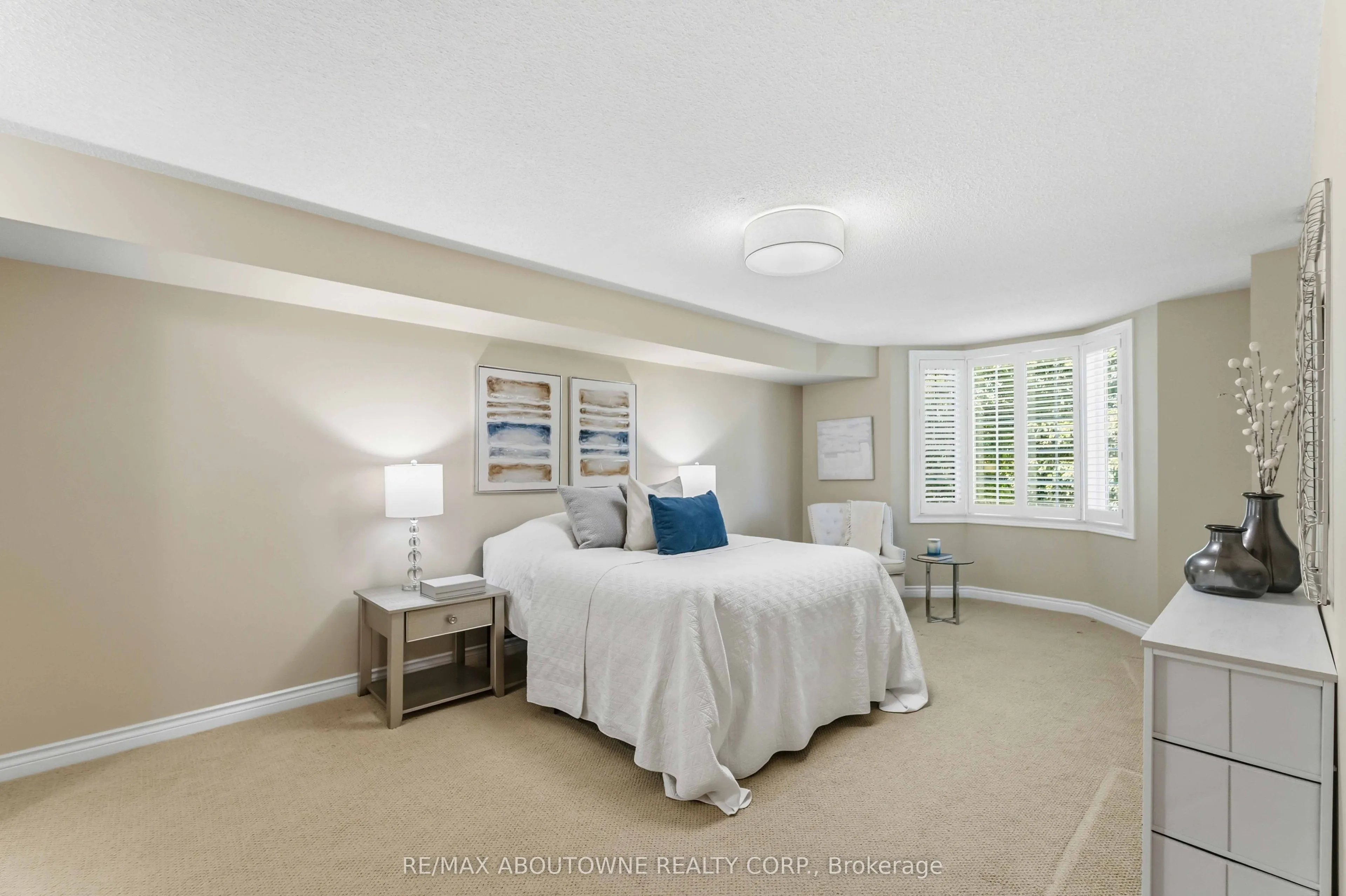 970 Golf Links Road #205