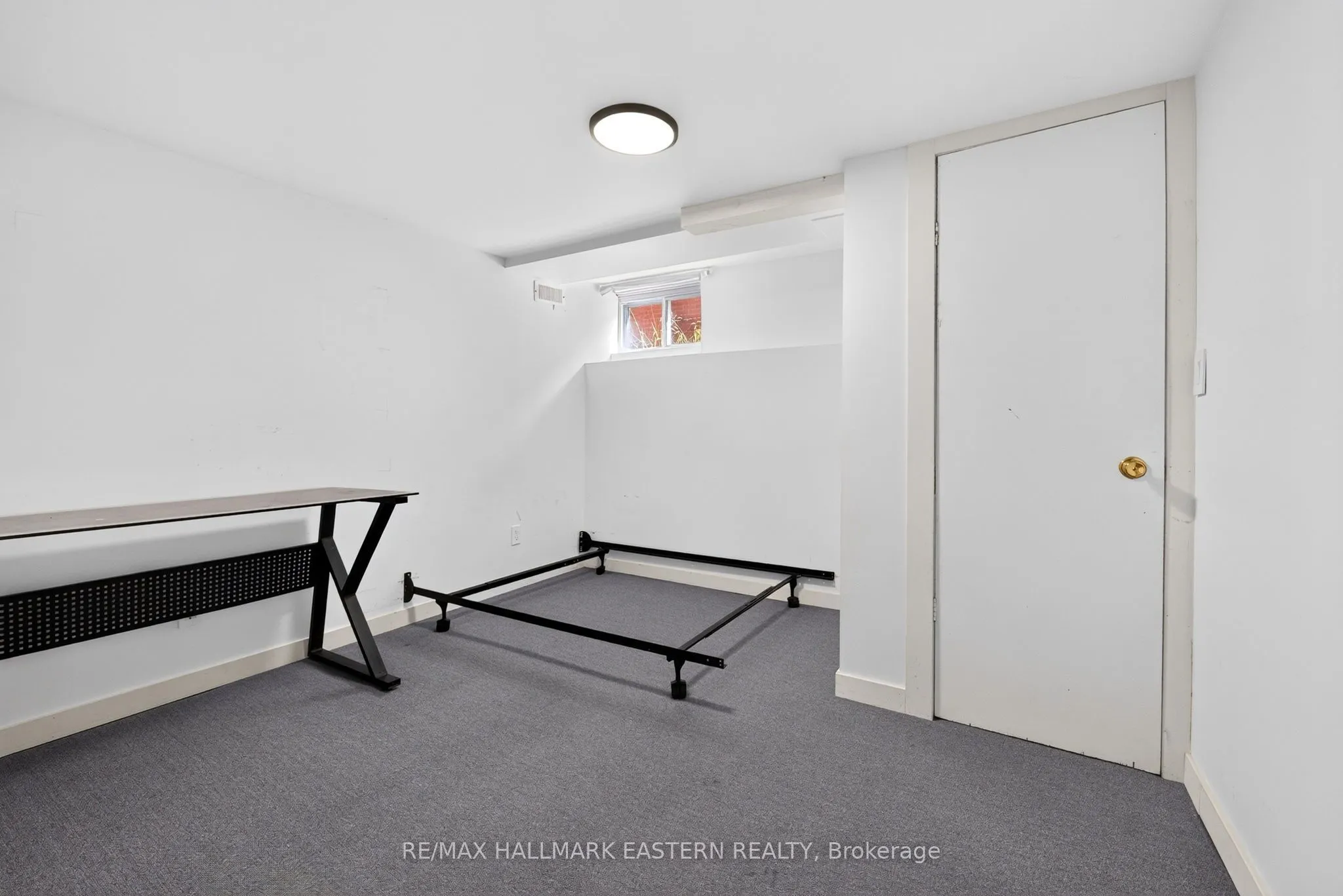 599 Donegal Street