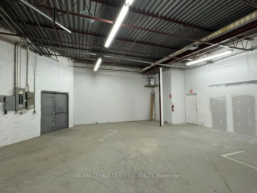 610 Newbold Street #6