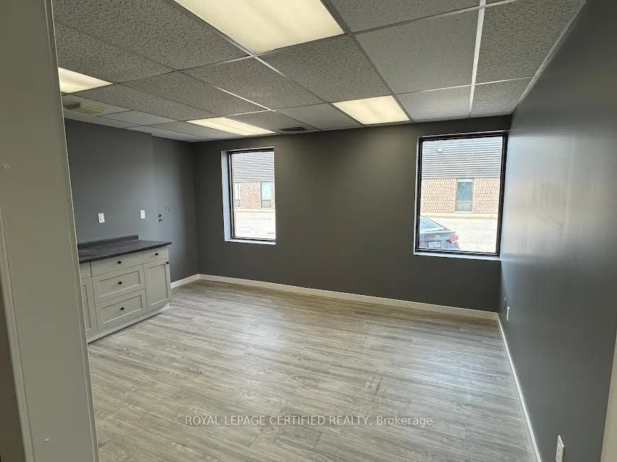 610 Newbold Street #6