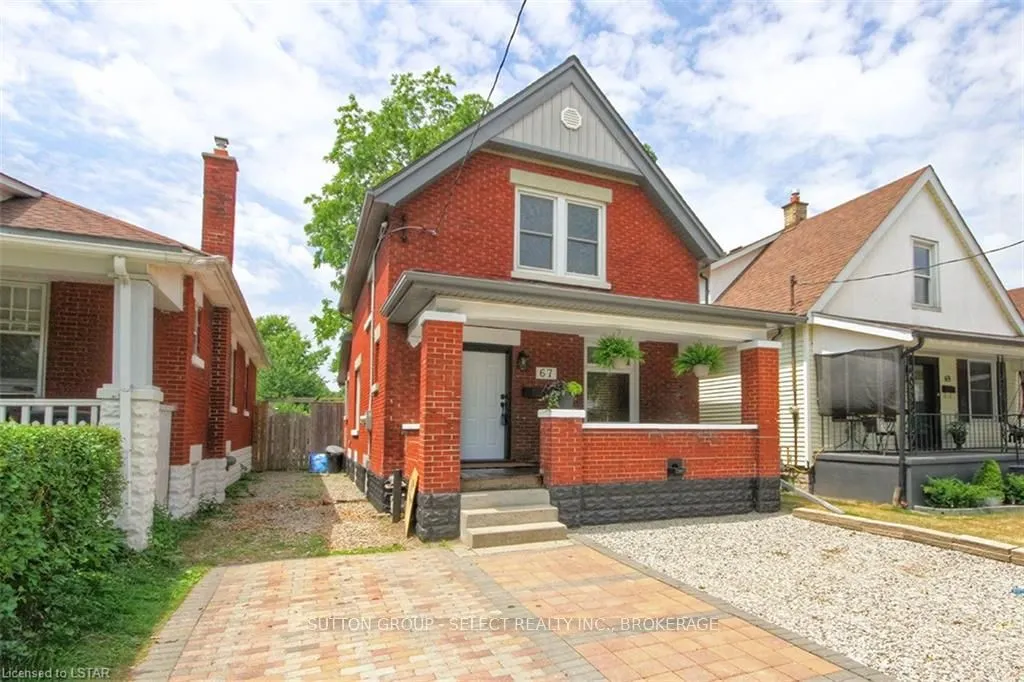 67 Hyla Street