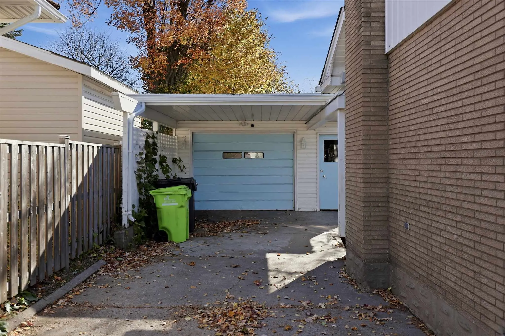 13 Irwin Avenue