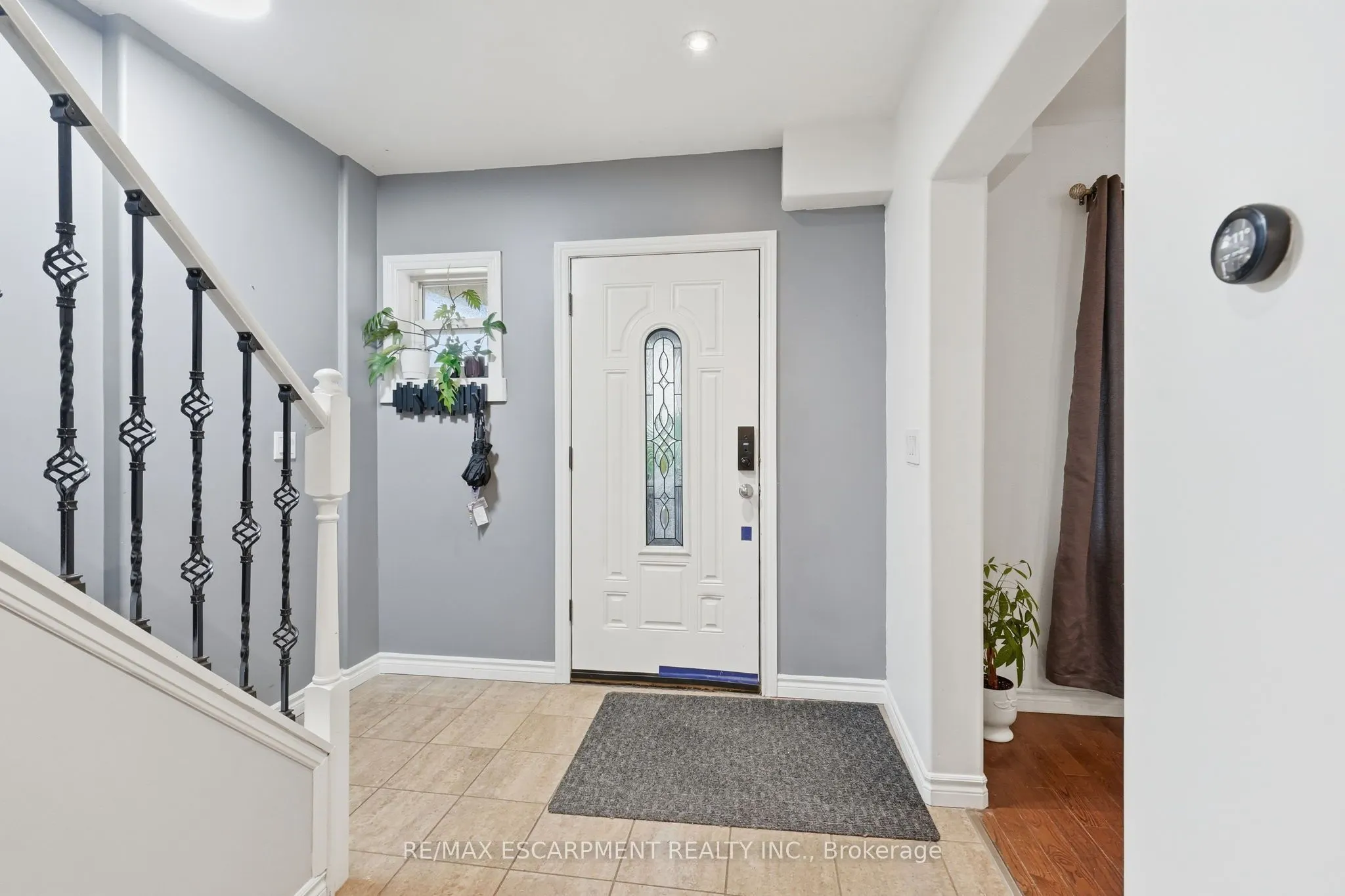 32 Oak Avenue