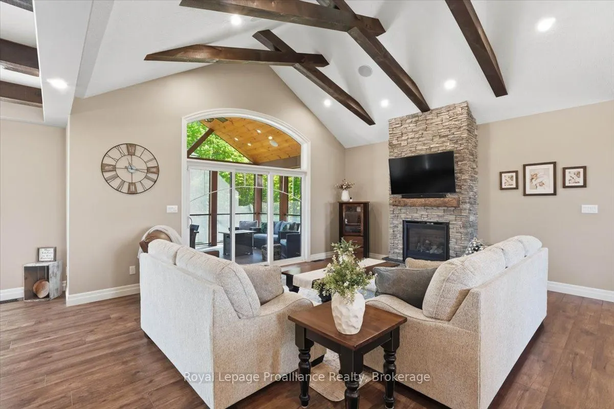 63 Hiddenvalley Drive