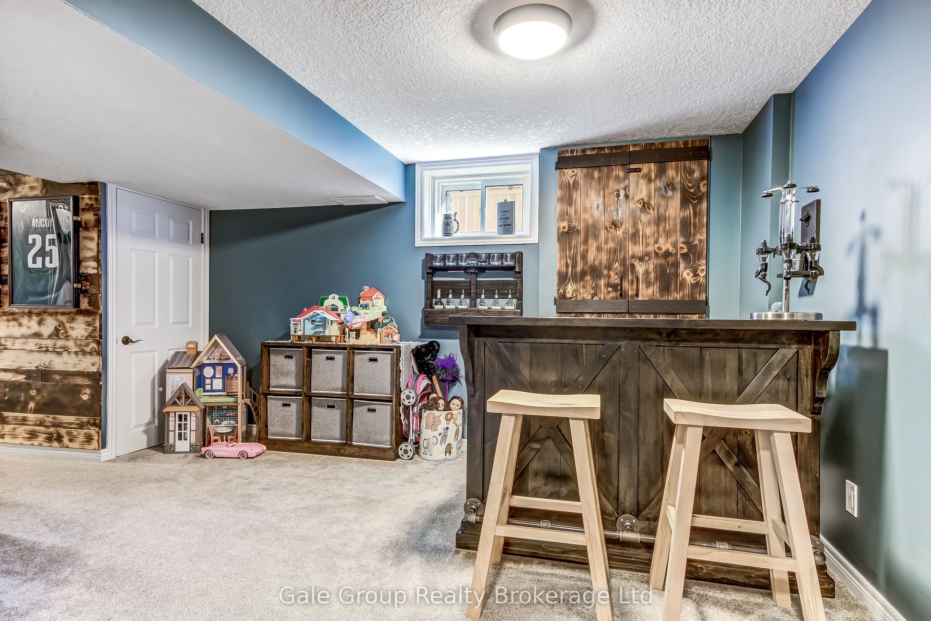 769 Southwood Way