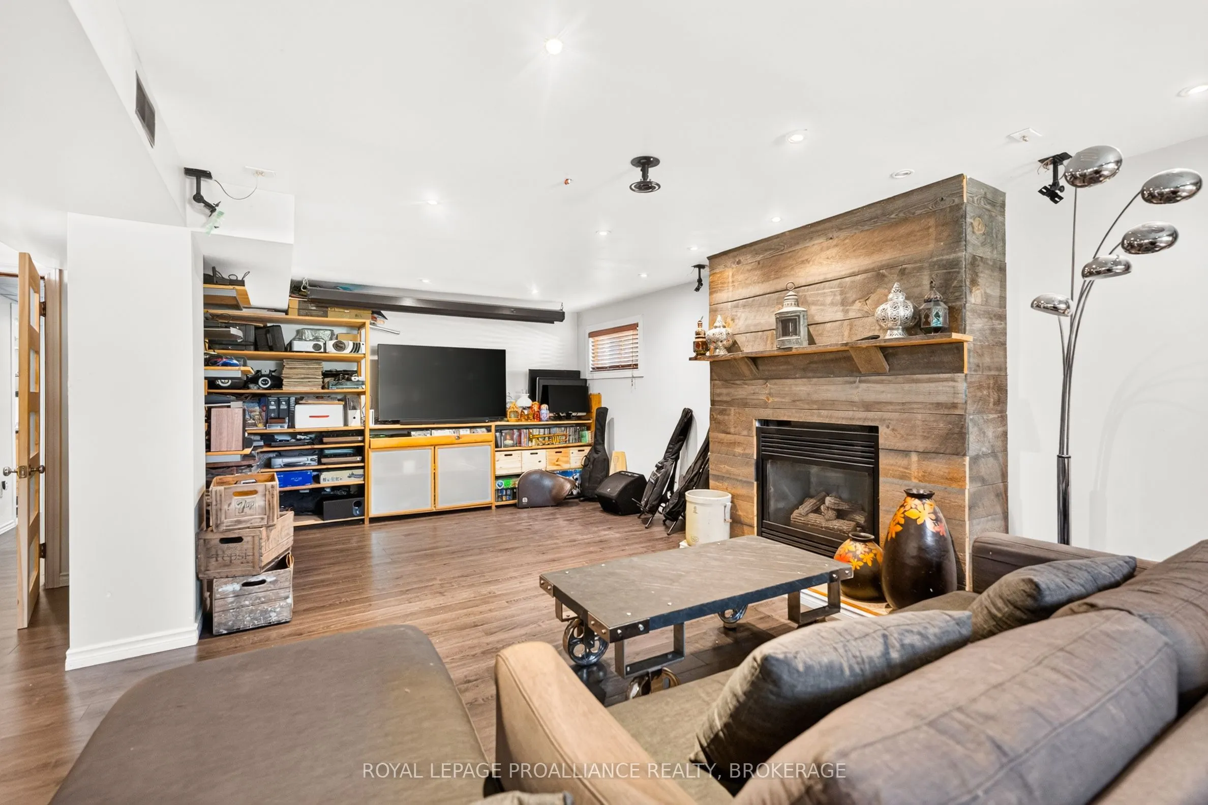 2219 Mckendry Road