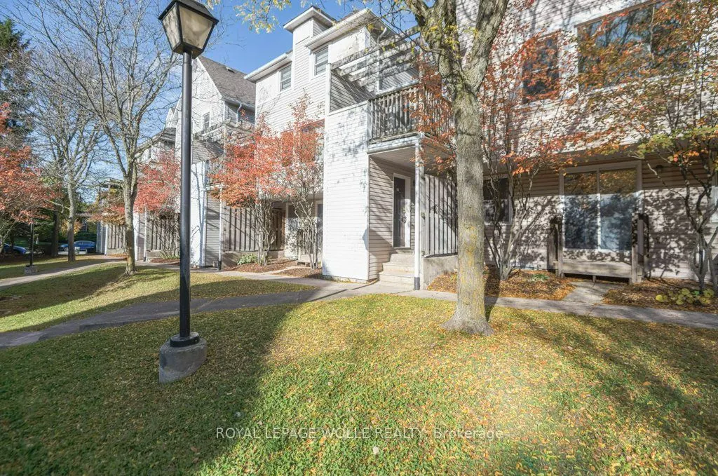 461 Beechwood Place #52