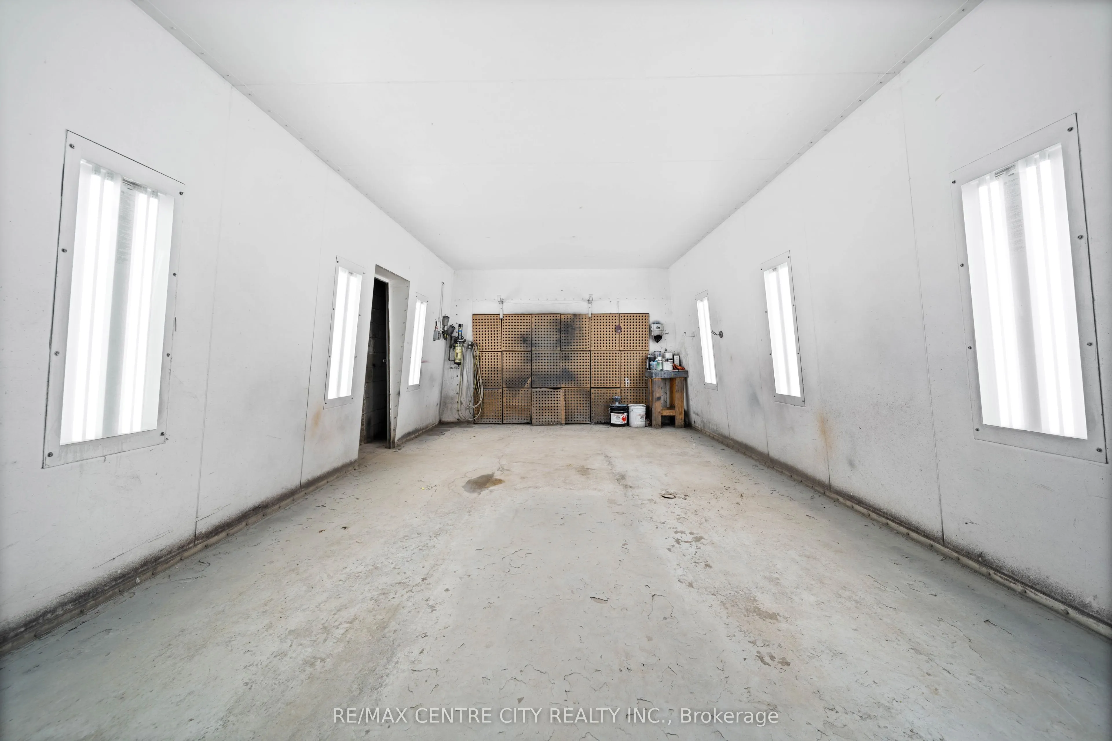 9664 Belmont Road