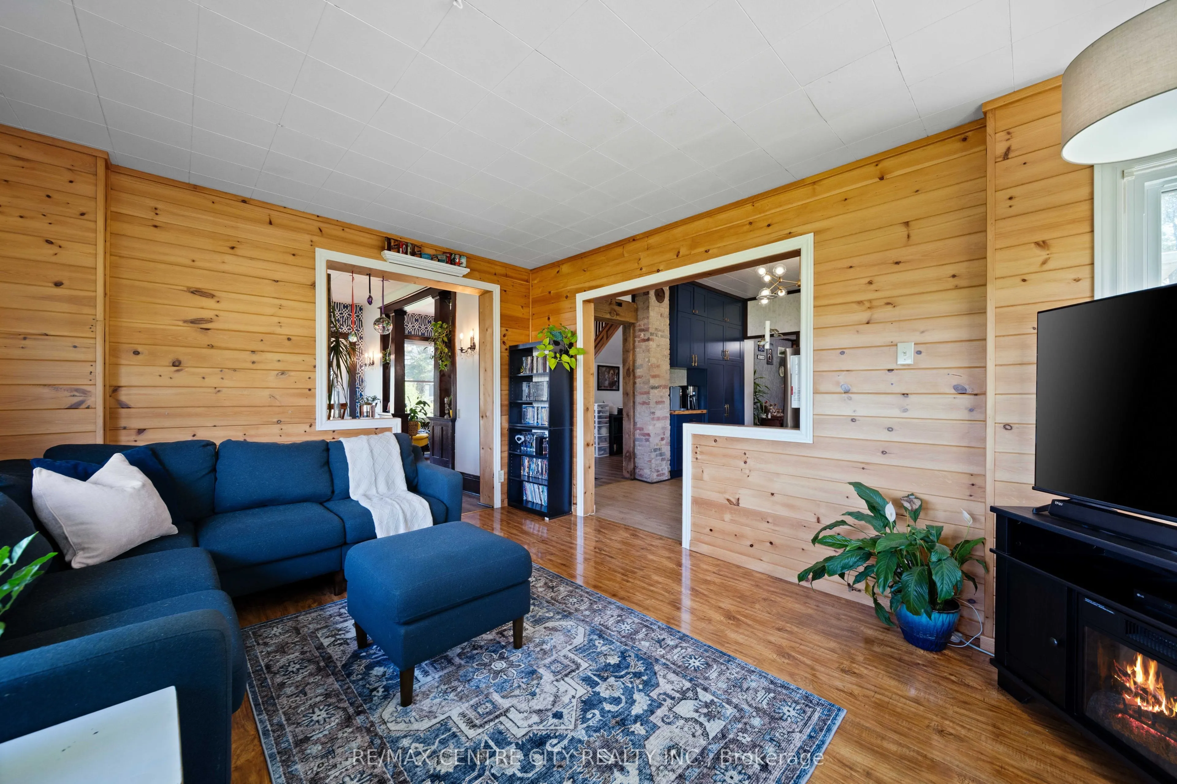9664 Belmont Road