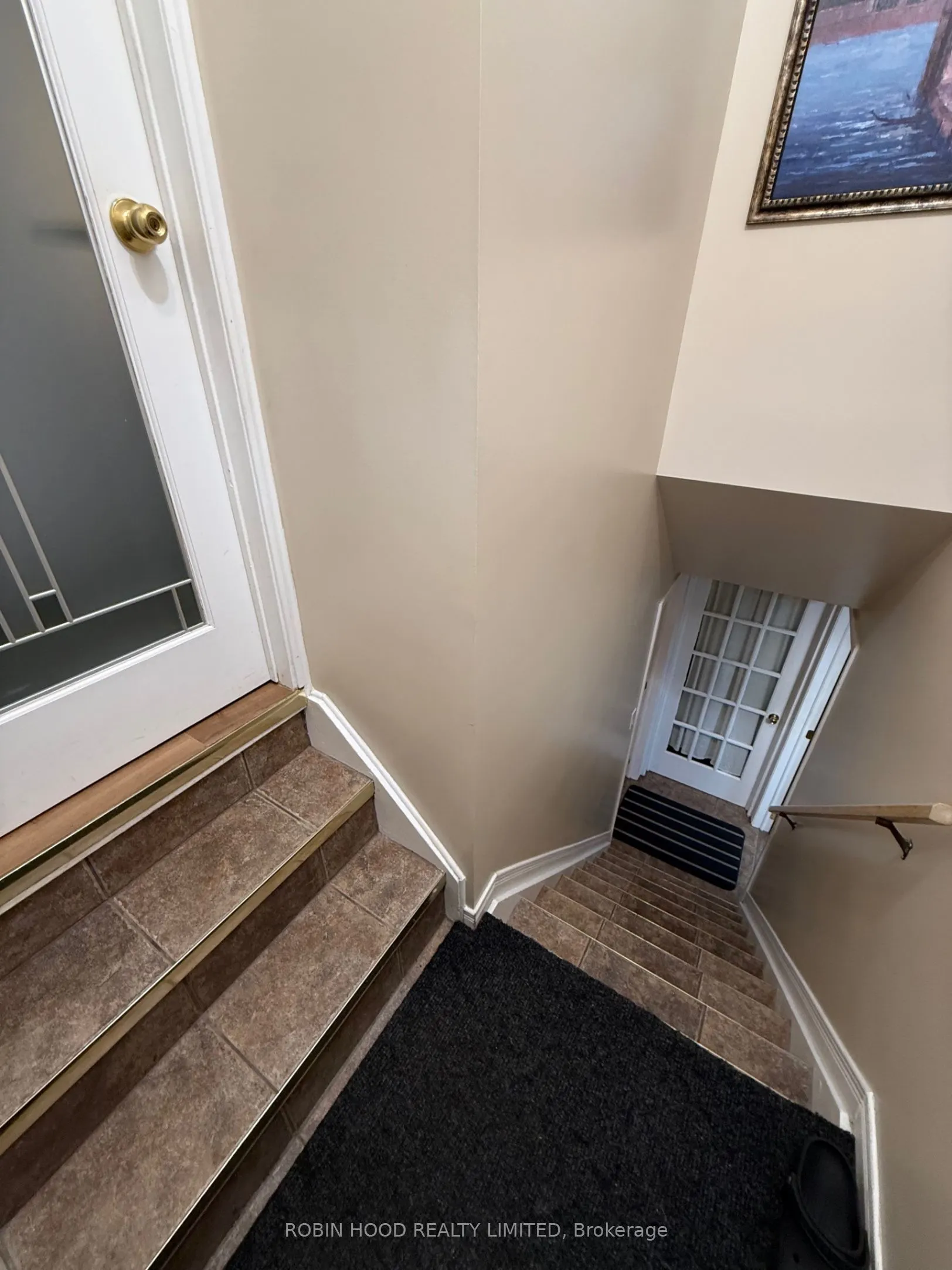 2469 Innes Road