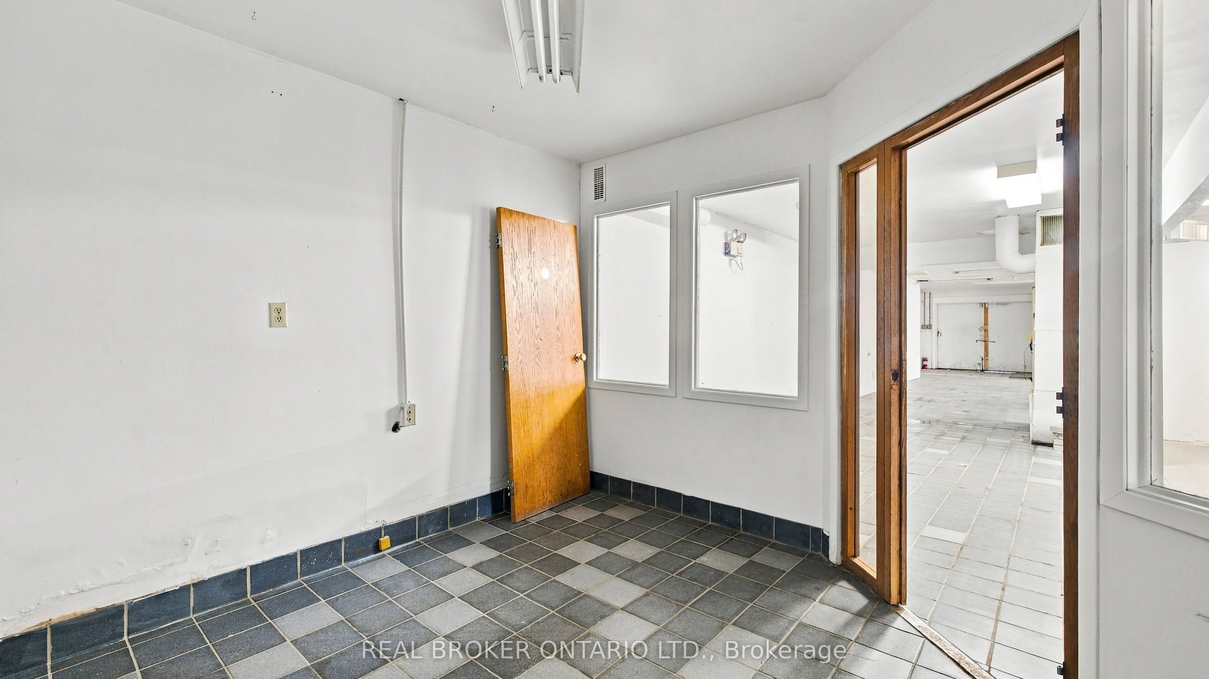 71 Industrial Avenue