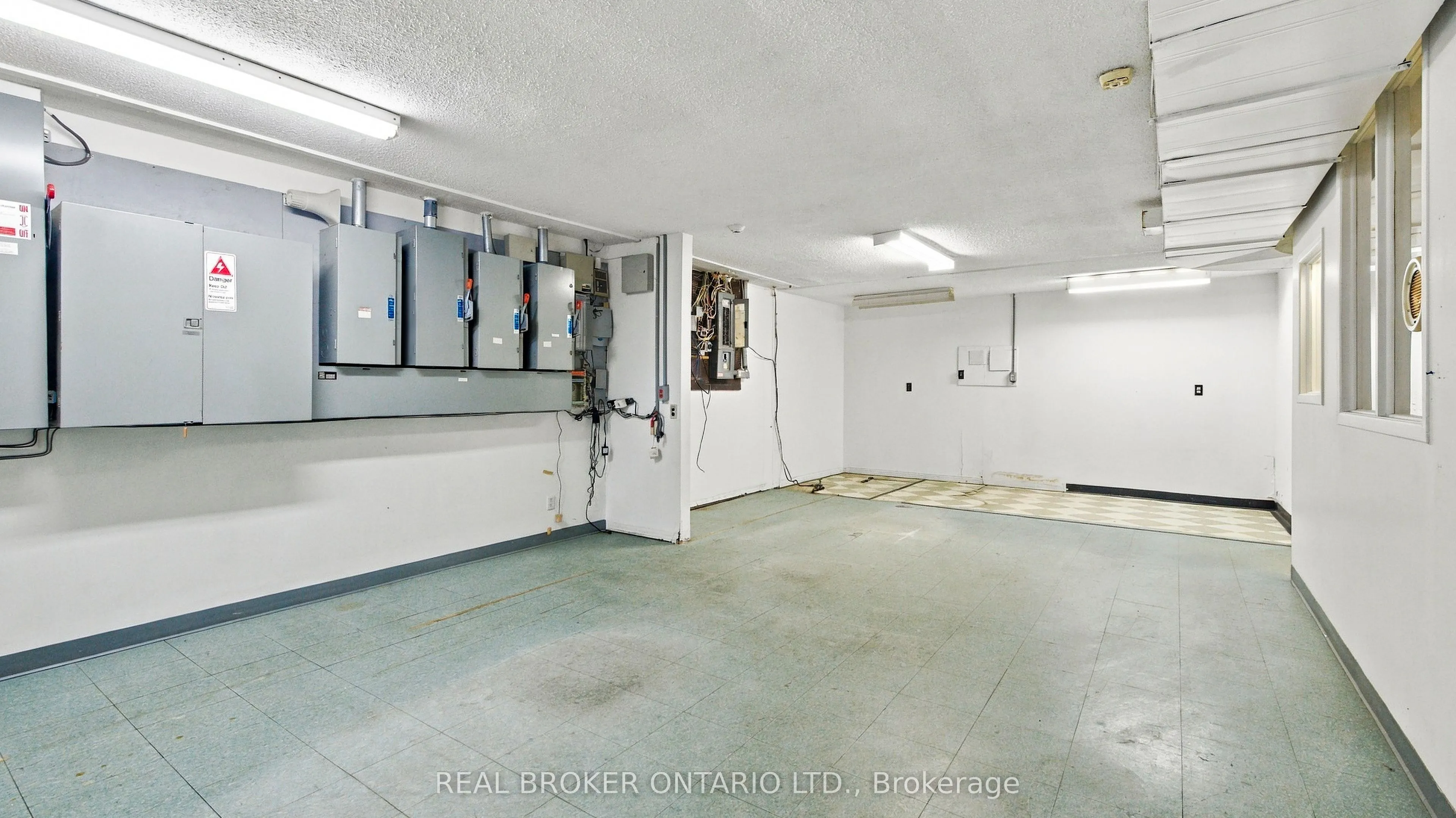 71 Industrial Avenue