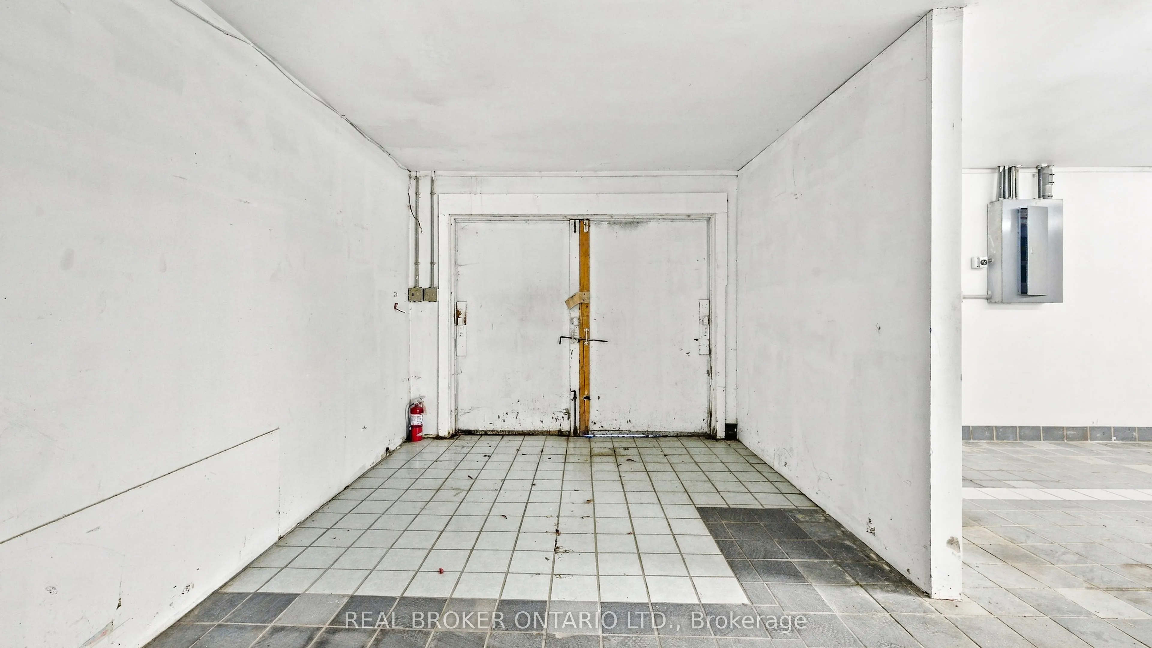71 Industrial Avenue